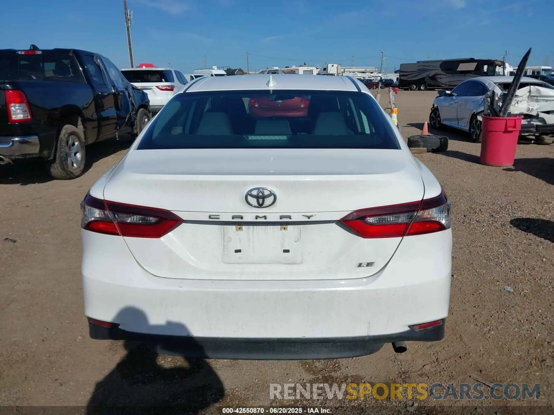 16 fotografías del automóvil dañado 4T1C11AK6PU141475 TOYOTA CAMRY 2023
