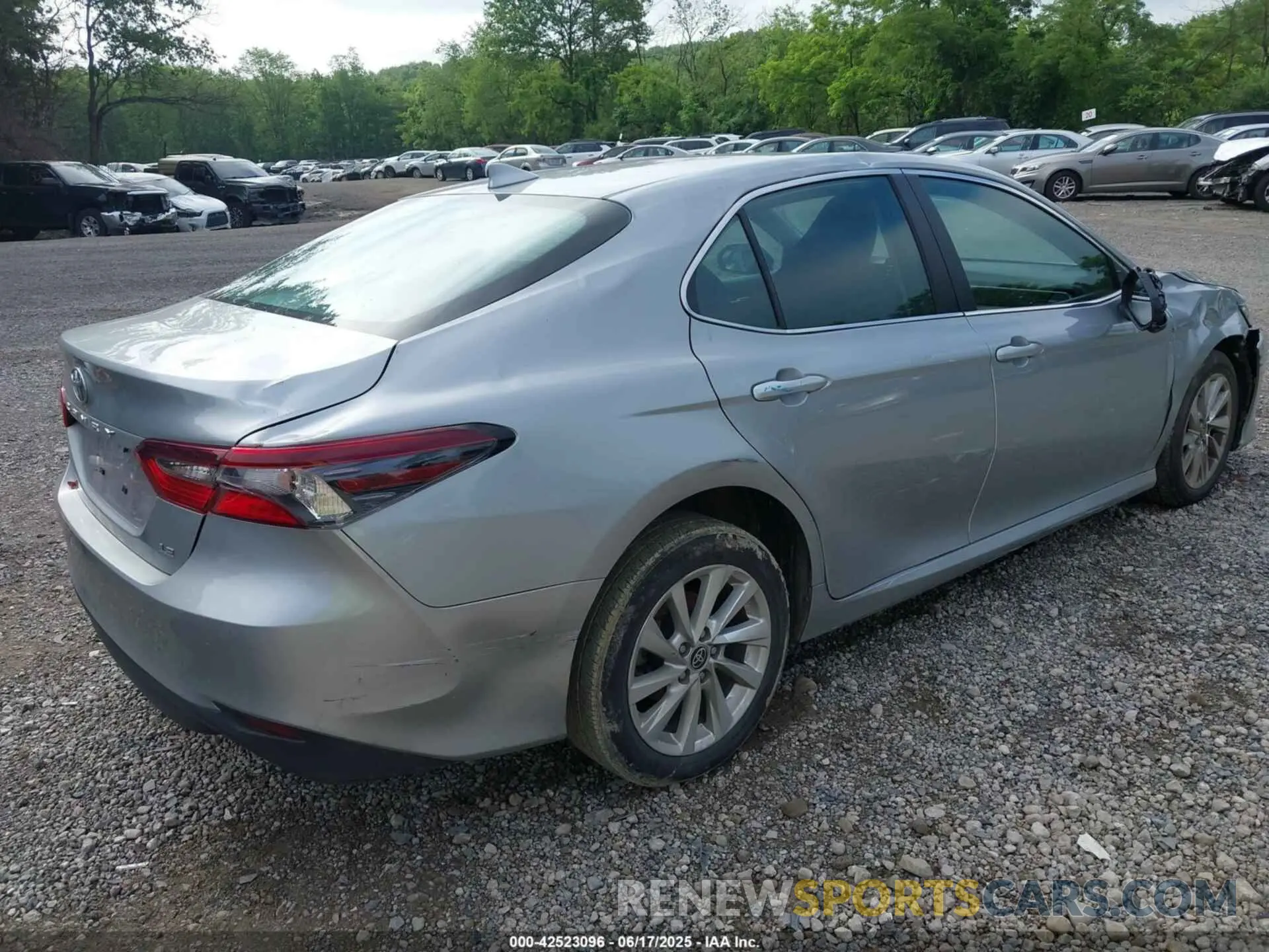 4 fotografías del automóvil dañado 4T1C11AK6PU167719 TOYOTA CAMRY 2023