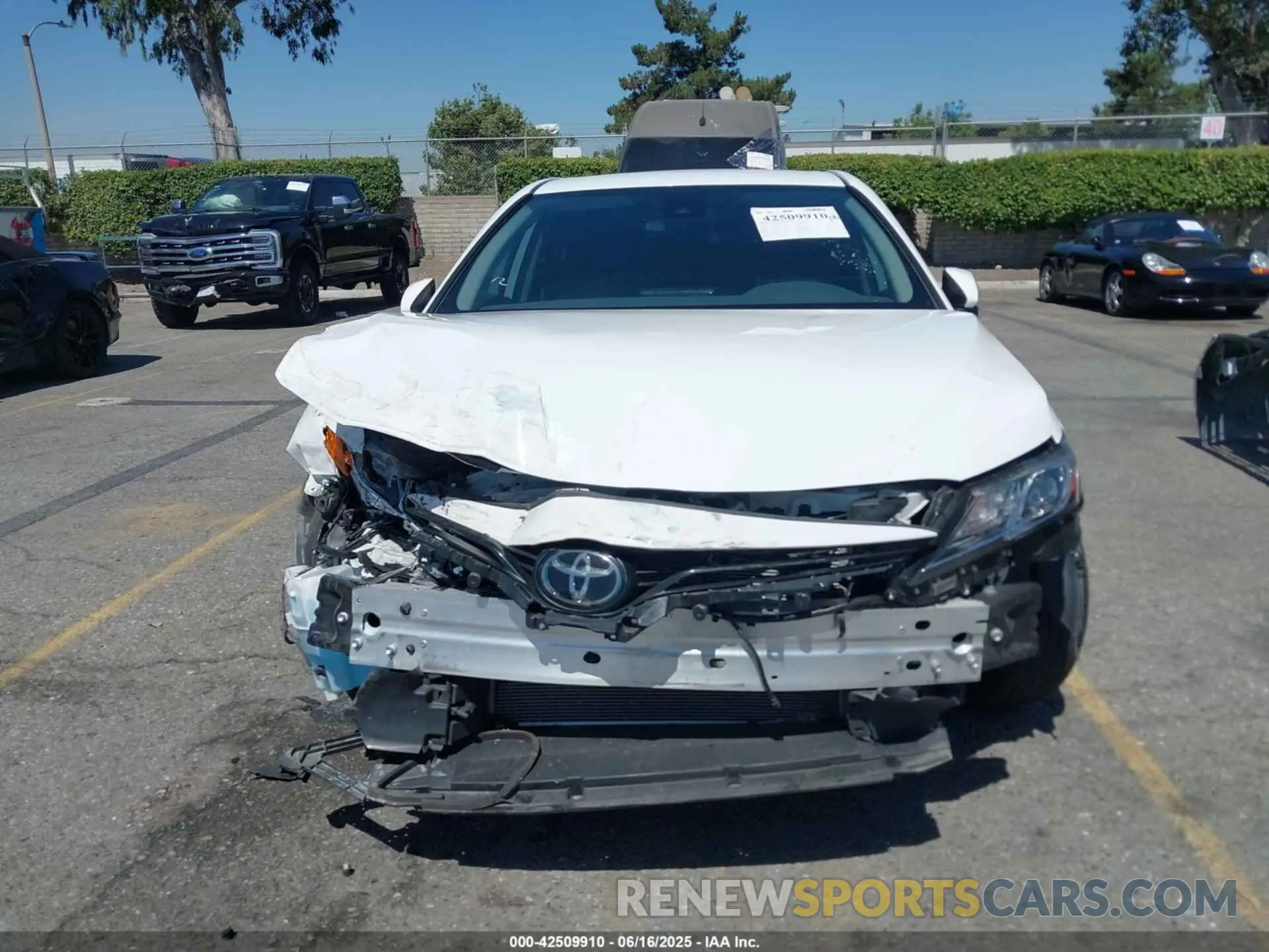 12 fotografías del automóvil dañado 4T1C11AK6PU783369 TOYOTA CAMRY 2023