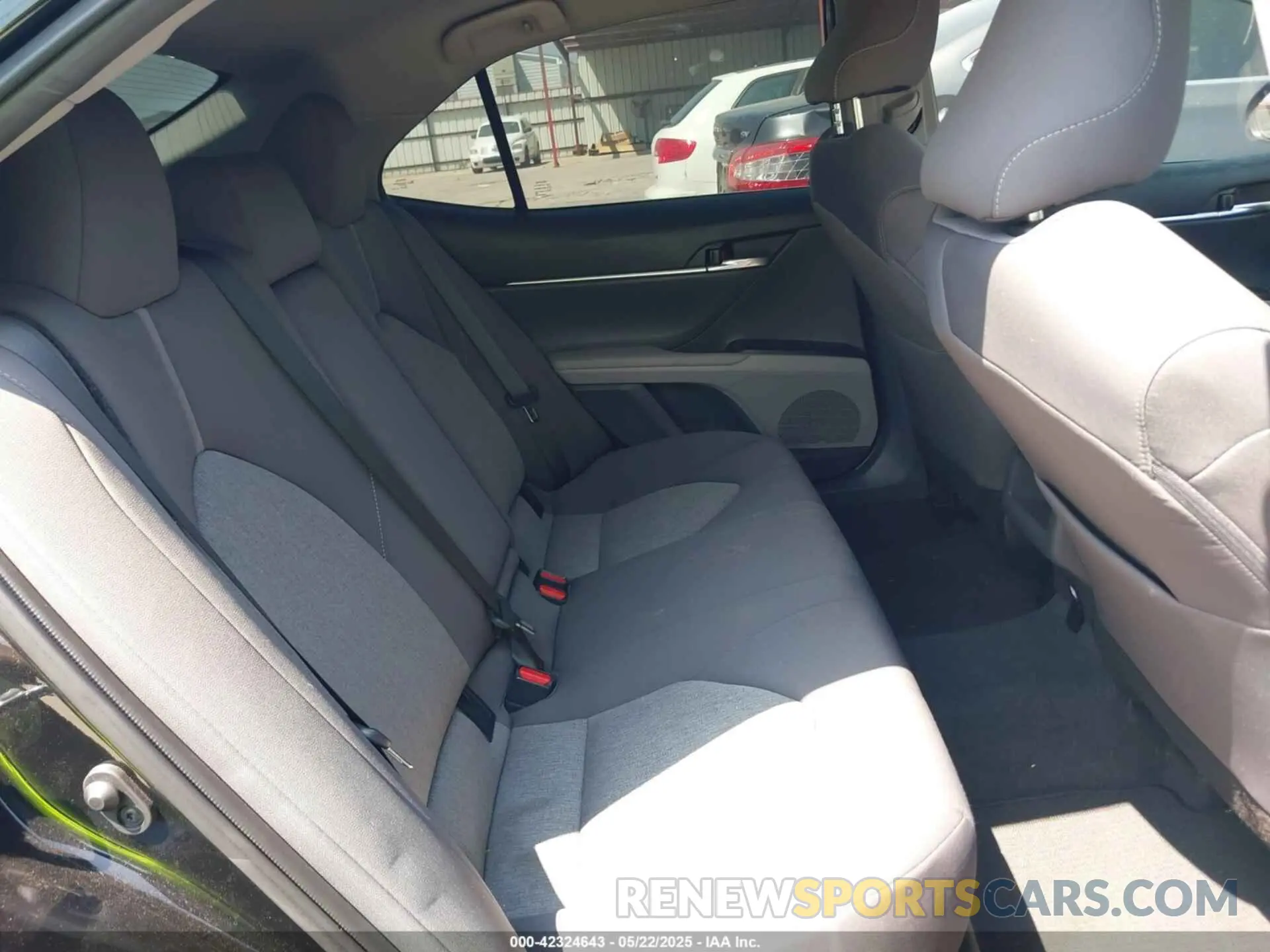 8 fotografías del automóvil dañado 4T1C11AK6PU786160 TOYOTA CAMRY 2023