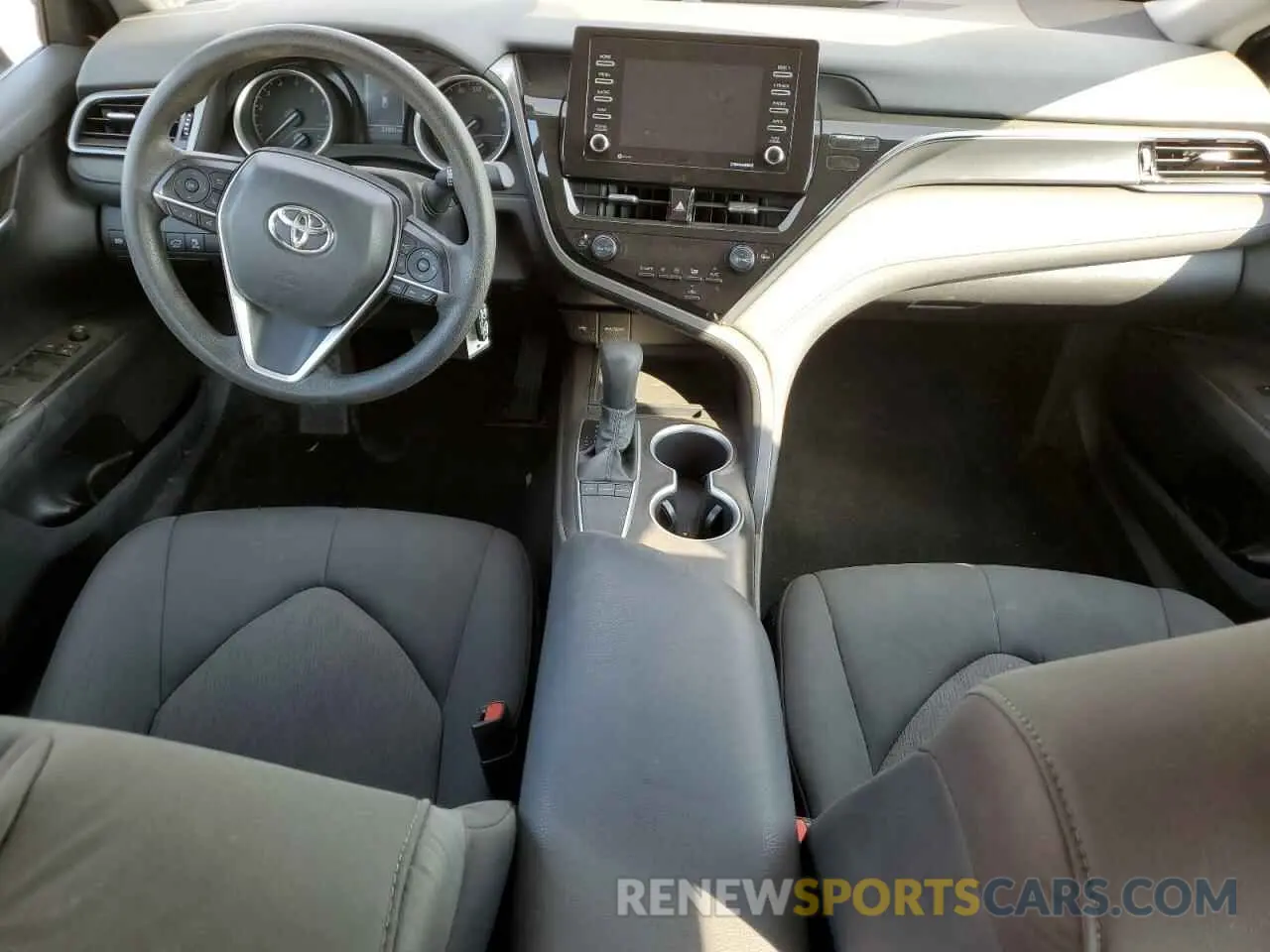 8 fotografías del automóvil dañado 4T1C11AK7PU086759 TOYOTA CAMRY 2023