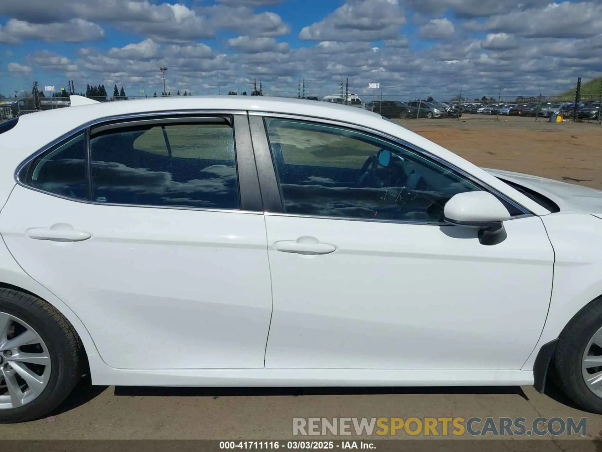 13 fotografías del automóvil dañado 4T1C11AK7PU135832 TOYOTA CAMRY 2023