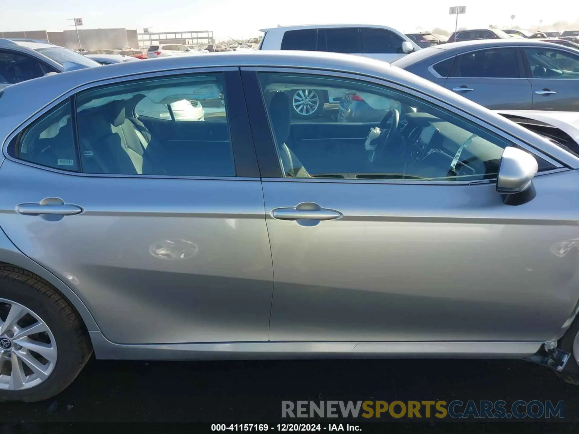 14 fotografías del automóvil dañado 4T1C11AK7PU138228 TOYOTA CAMRY 2023