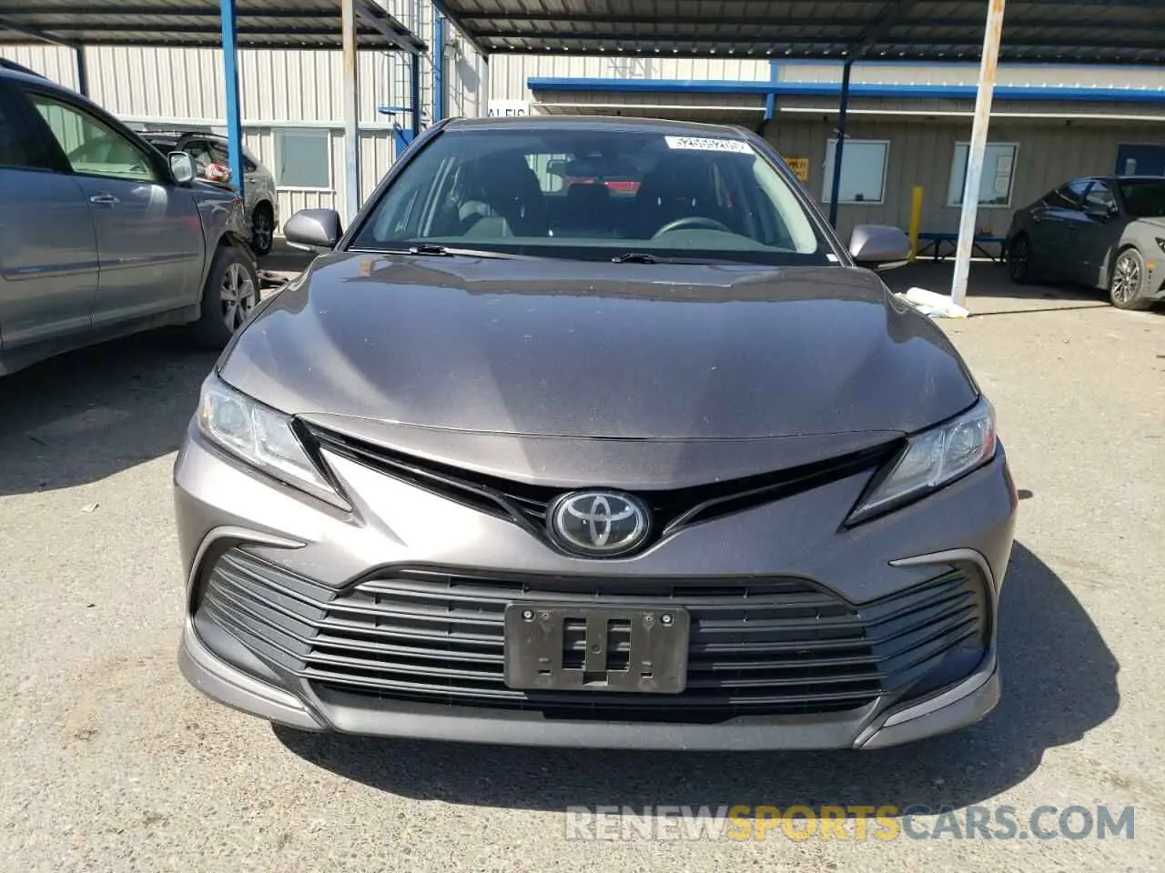 5 fotografías del automóvil dañado 4T1C11AK7PU153814 TOYOTA CAMRY 2023