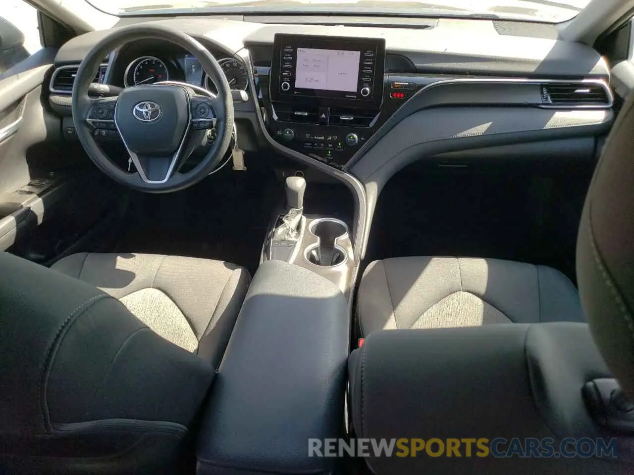 8 fotografías del automóvil dañado 4T1C11AK7PU153814 TOYOTA CAMRY 2023