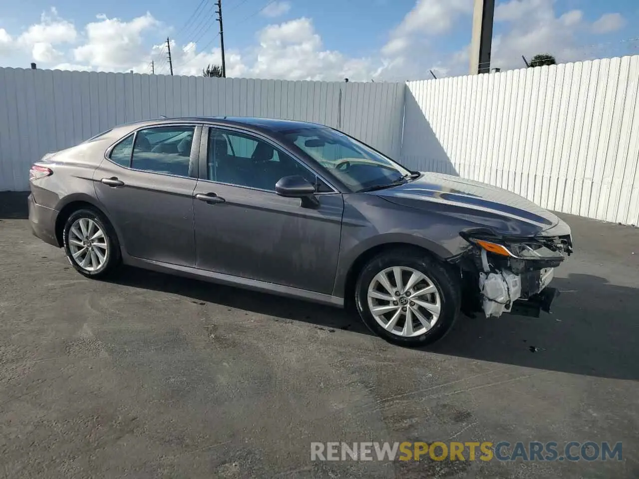4 fotografías del automóvil dañado 4T1C11AK7PU720362 TOYOTA CAMRY 2023