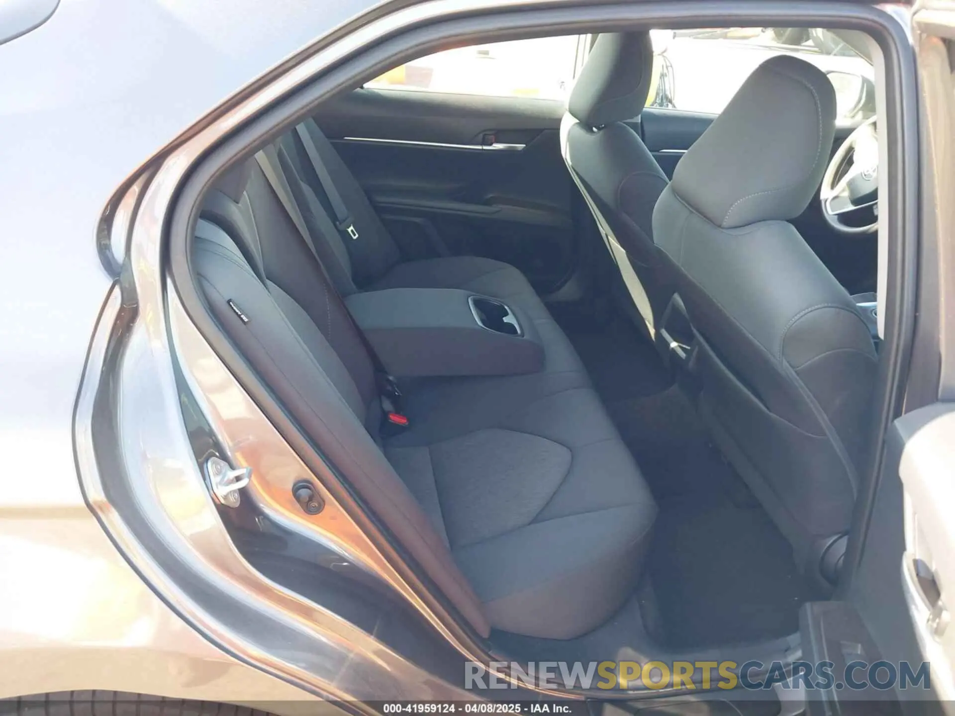 8 fotografías del automóvil dañado 4T1C11AK7PU749988 TOYOTA CAMRY 2023