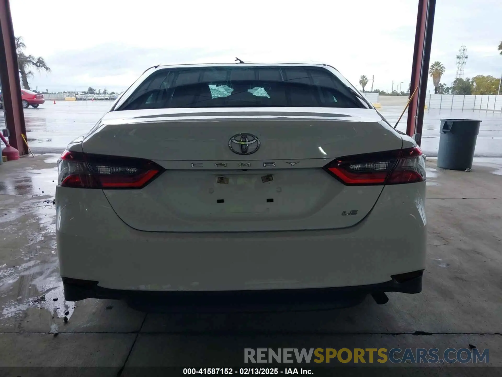 16 fotografías del automóvil dañado 4T1C11AK7PU750042 TOYOTA CAMRY 2023