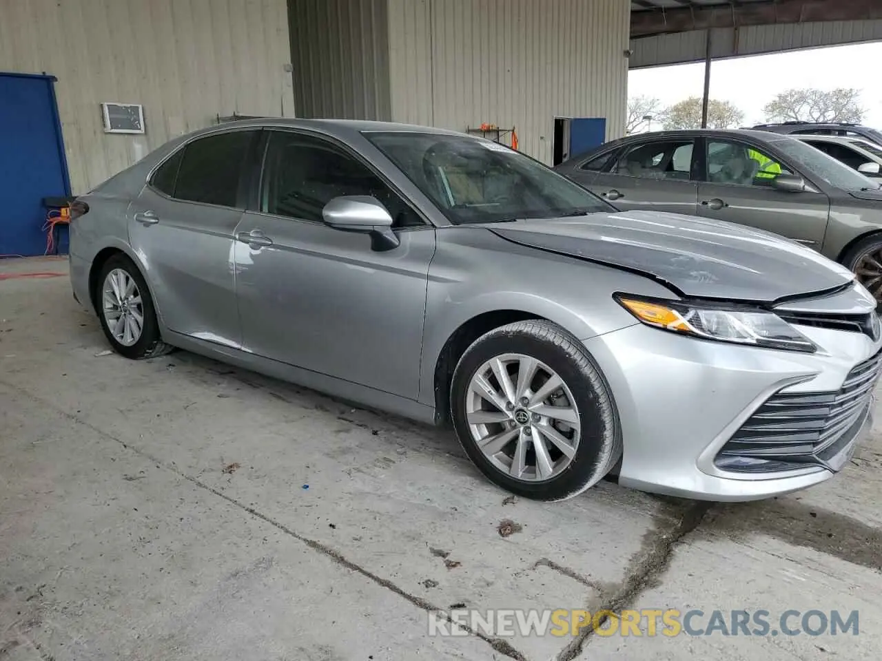 4 fotografías del automóvil dañado 4T1C11AK7PU762210 TOYOTA CAMRY 2023