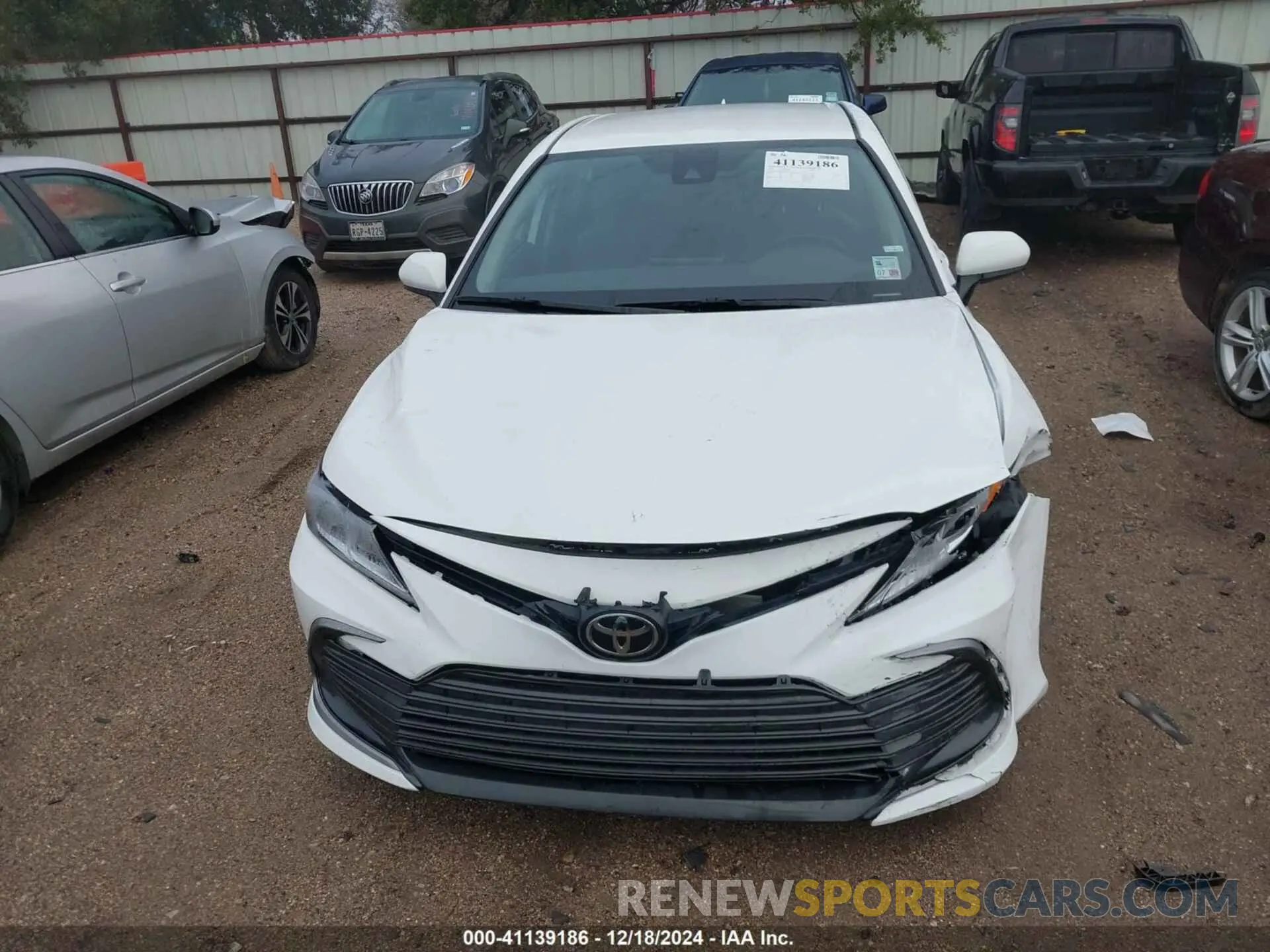 12 fotografías del automóvil dañado 4T1C11AK7PU822163 TOYOTA CAMRY 2023