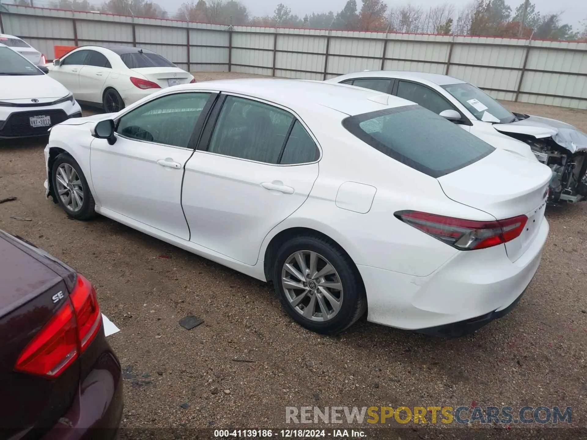 3 fotografías del automóvil dañado 4T1C11AK7PU822163 TOYOTA CAMRY 2023