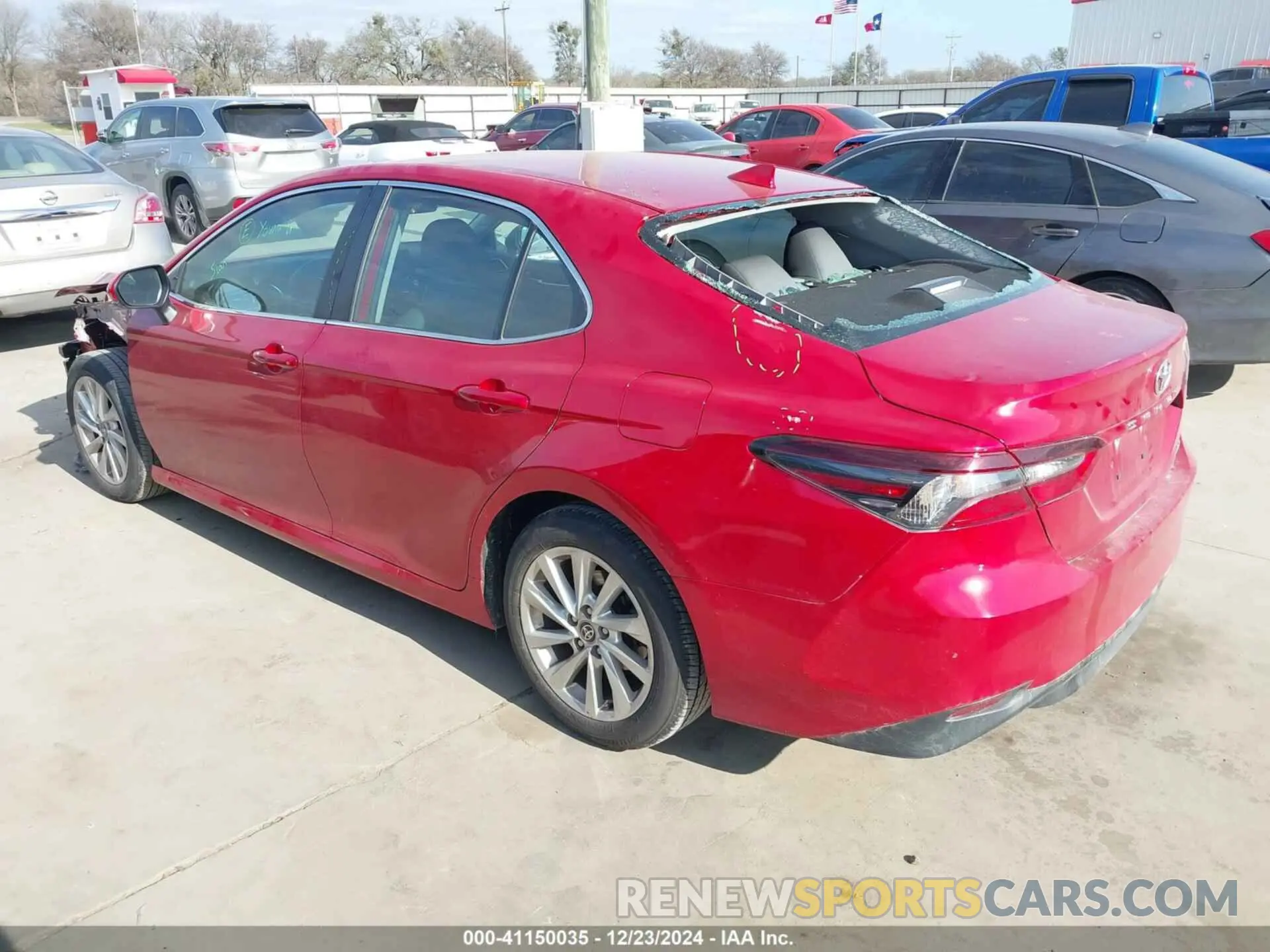 3 fotografías del automóvil dañado 4T1C11AK8PU130297 TOYOTA CAMRY 2023