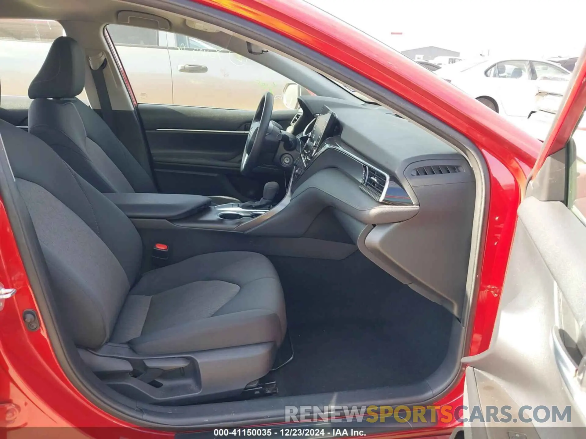 5 fotografías del automóvil dañado 4T1C11AK8PU130297 TOYOTA CAMRY 2023