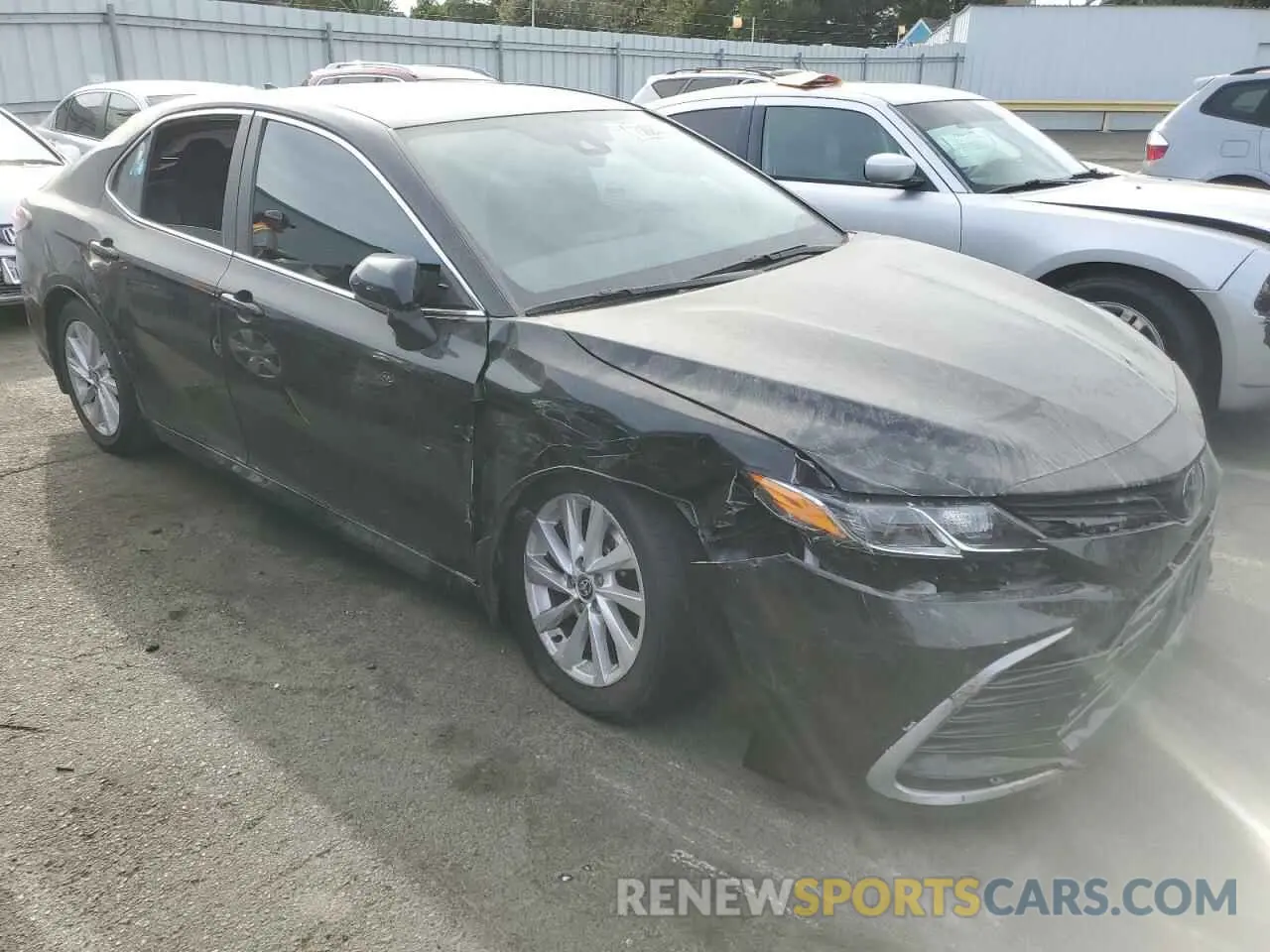 4 fotografías del automóvil dañado 4T1C11AK8PU134382 TOYOTA CAMRY 2023