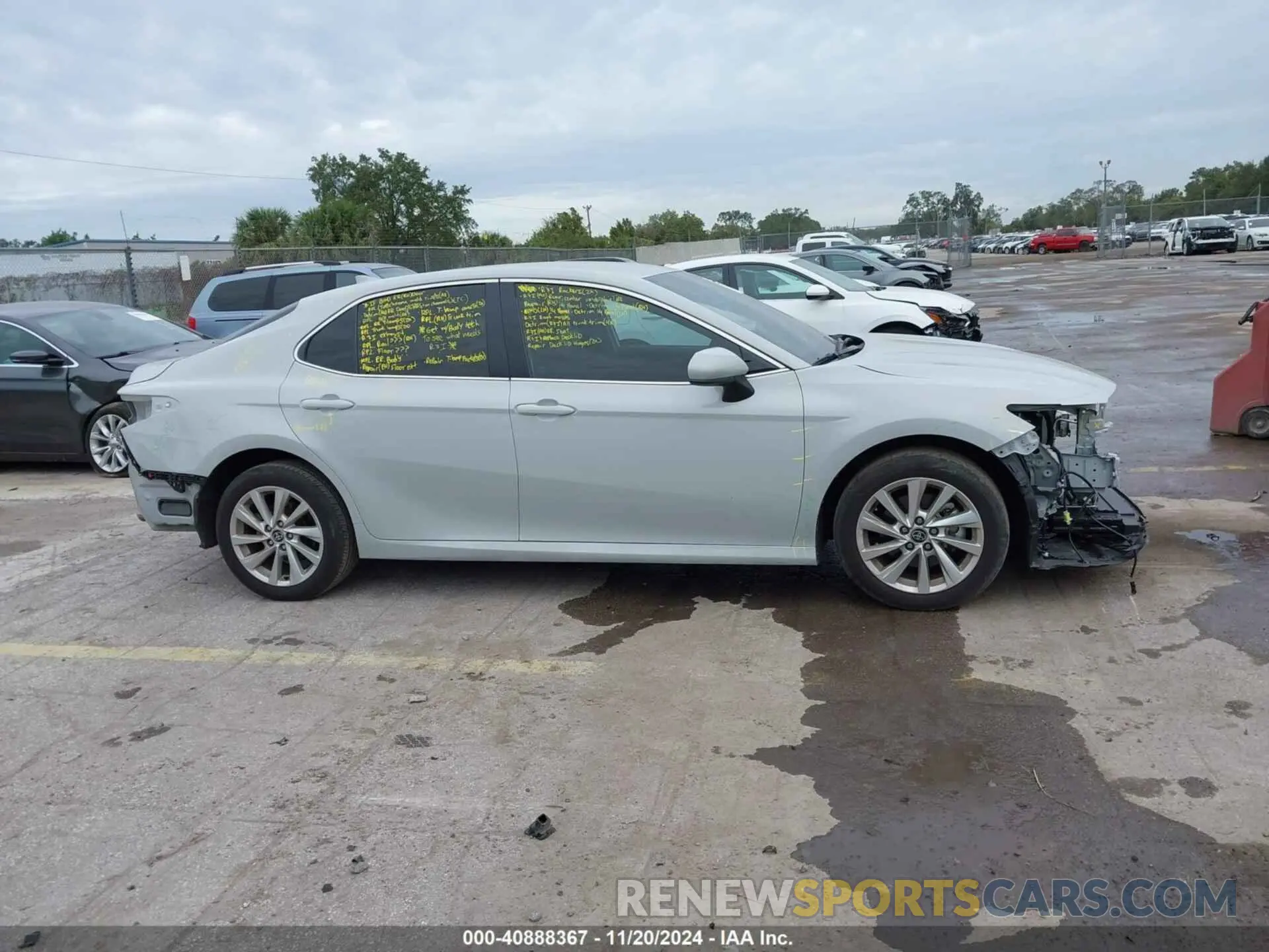 14 fotografías del automóvil dañado 4T1C11AK8PU188037 TOYOTA CAMRY 2023