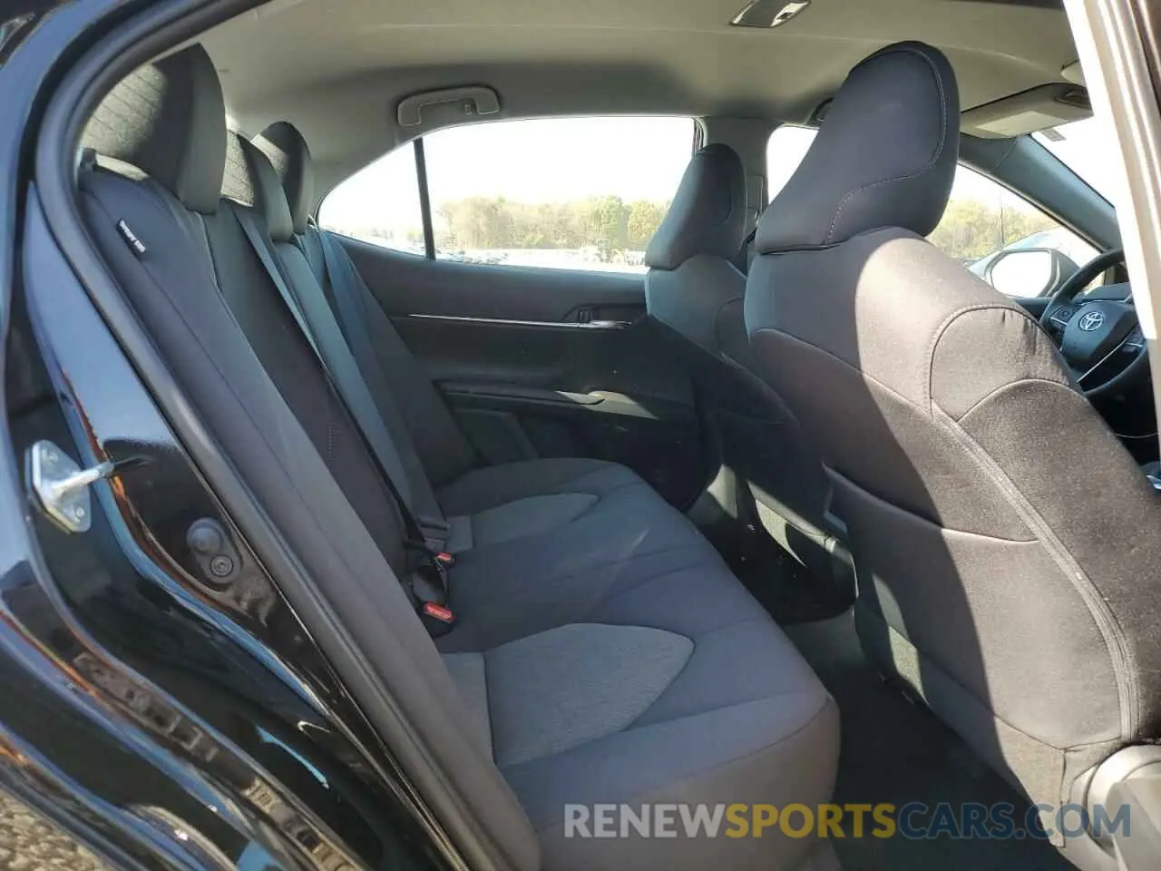10 fotografías del automóvil dañado 4T1C11AK9PU098587 TOYOTA CAMRY 2023