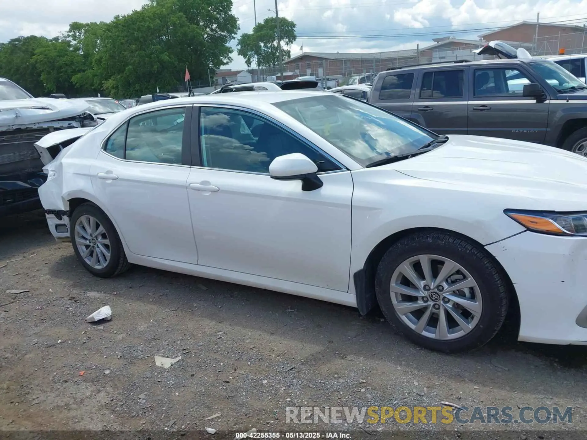 13 fotografías del automóvil dañado 4T1C11AK9PU108132 TOYOTA CAMRY 2023