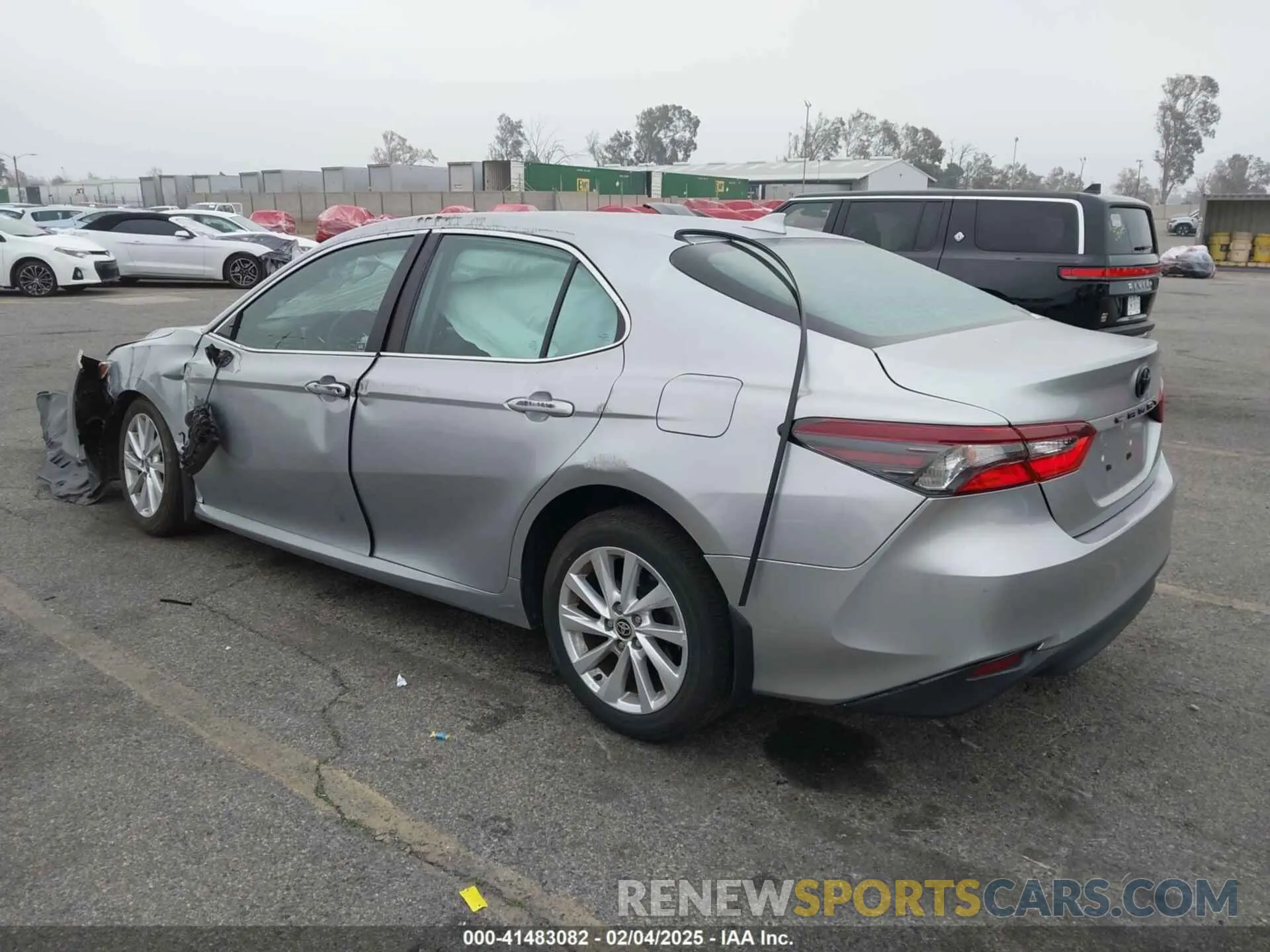 3 fotografías del automóvil dañado 4T1C11AK9PU135525 TOYOTA CAMRY 2023