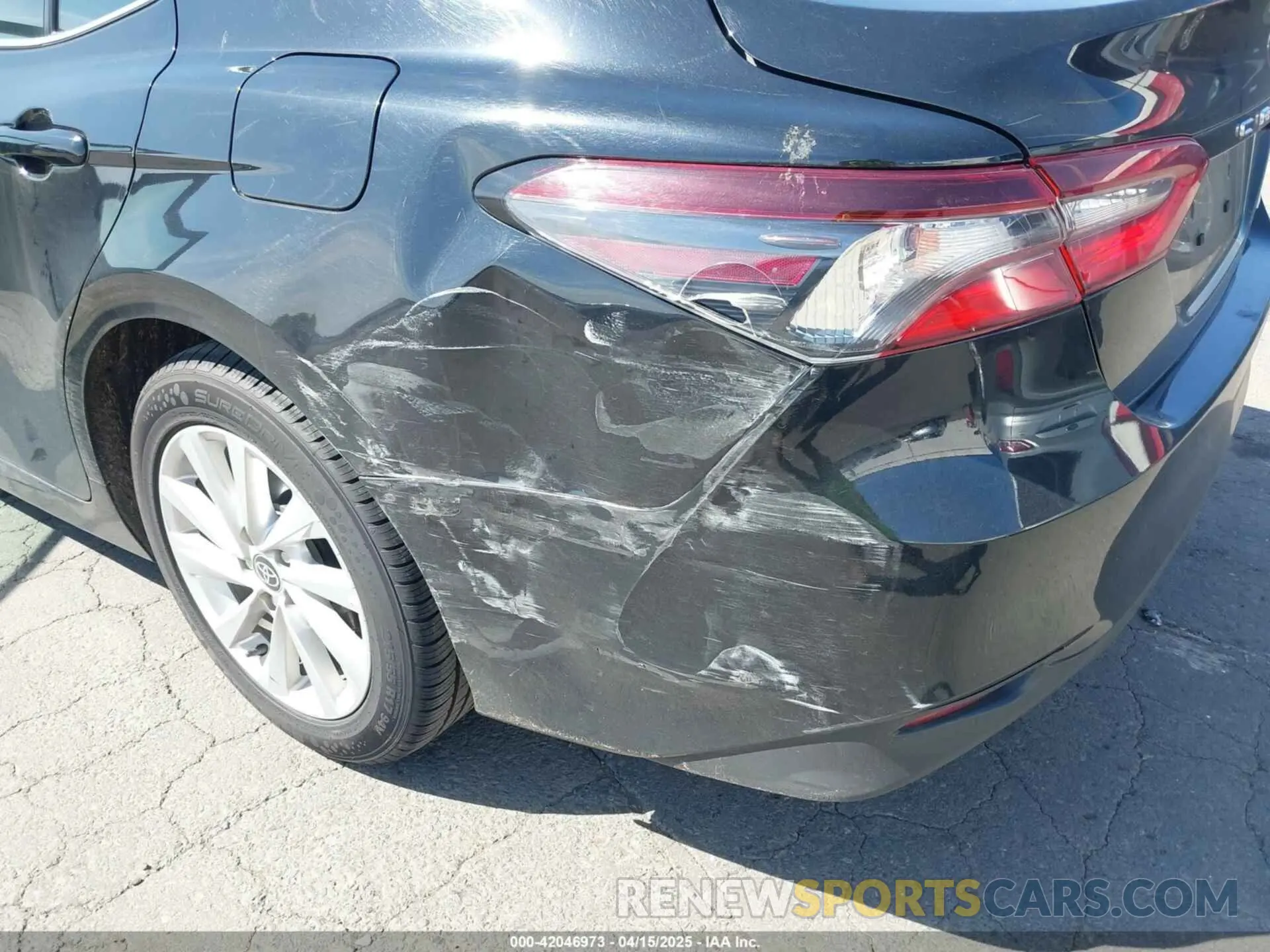 21 fotografías del automóvil dañado 4T1C11AK9PU135587 TOYOTA CAMRY 2023