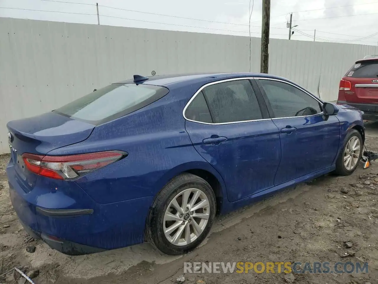 3 fotografías del automóvil dañado 4T1C11AK9PU153233 TOYOTA CAMRY 2023