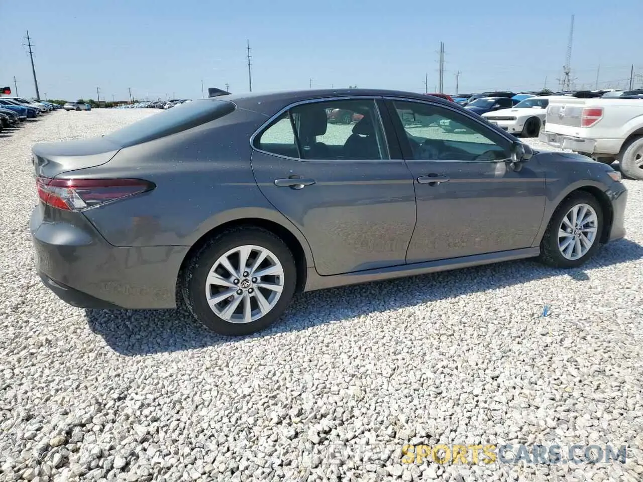 3 fotografías del automóvil dañado 4T1C11AK9PU730648 TOYOTA CAMRY 2023