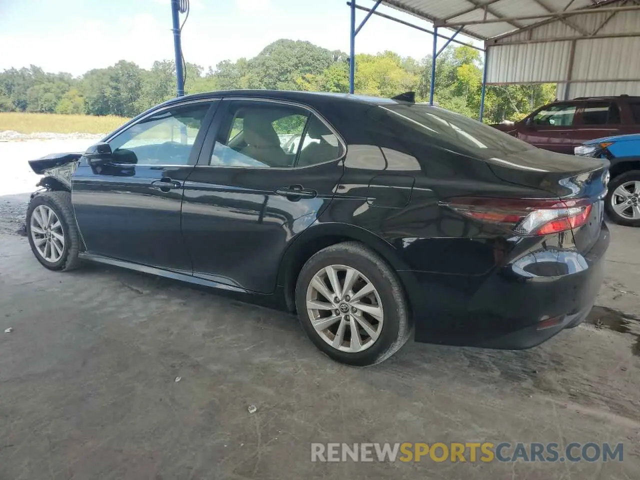 2 fotografías del automóvil dañado 4T1C11AK9PU741486 TOYOTA CAMRY 2023