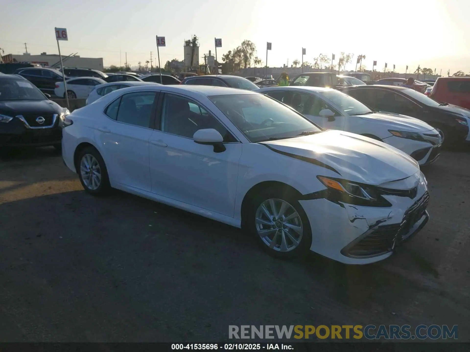 1 fotografías del automóvil dañado 4T1C11AK9PU815103 TOYOTA CAMRY 2023