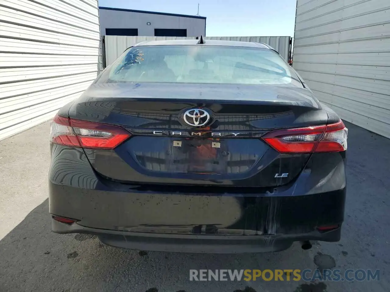 6 fotografías del automóvil dañado 4T1C11AKXPU084987 TOYOTA CAMRY 2023
