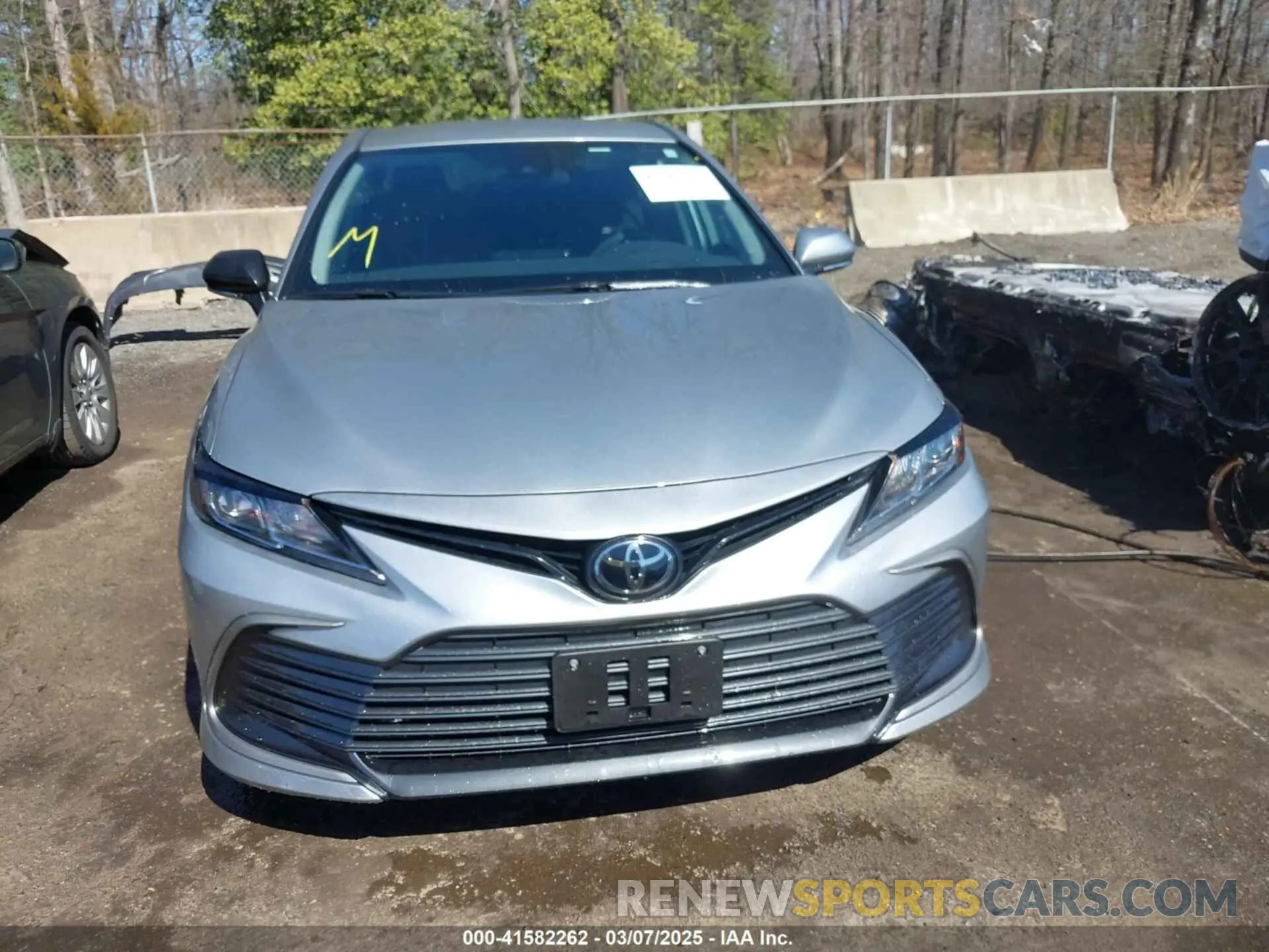 13 fotografías del automóvil dañado 4T1C11AKXPU144122 TOYOTA CAMRY 2023