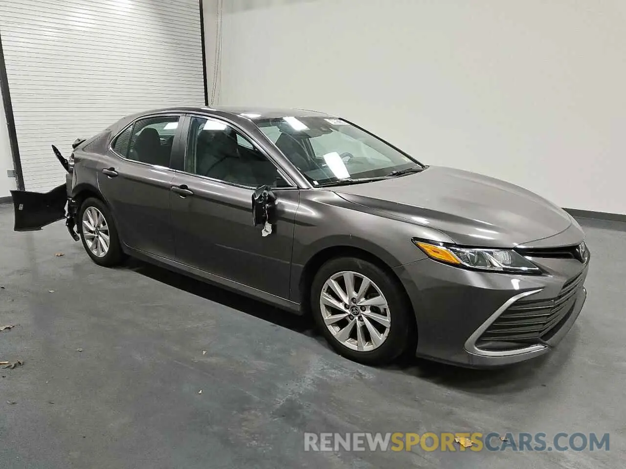 4 fotografías del automóvil dañado 4T1C11AKXPU152995 TOYOTA CAMRY 2023