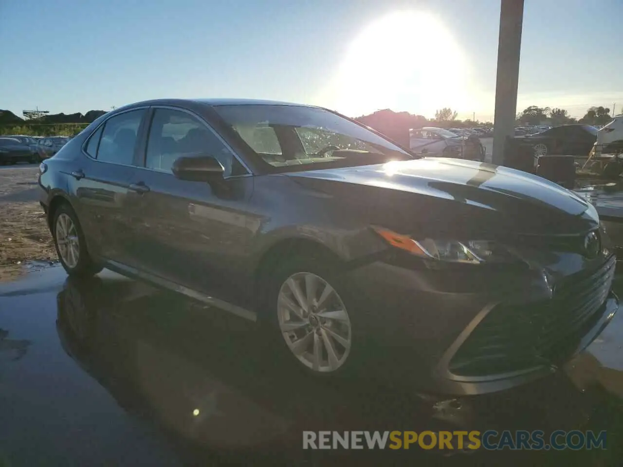 4 fotografías del automóvil dañado 4T1C11AKXPU179954 TOYOTA CAMRY 2023