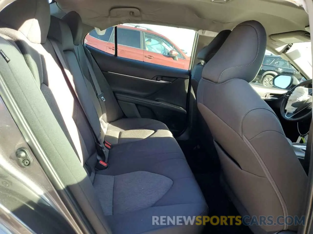 10 fotografías del automóvil dañado 4T1C11AKXPU721926 TOYOTA CAMRY 2023