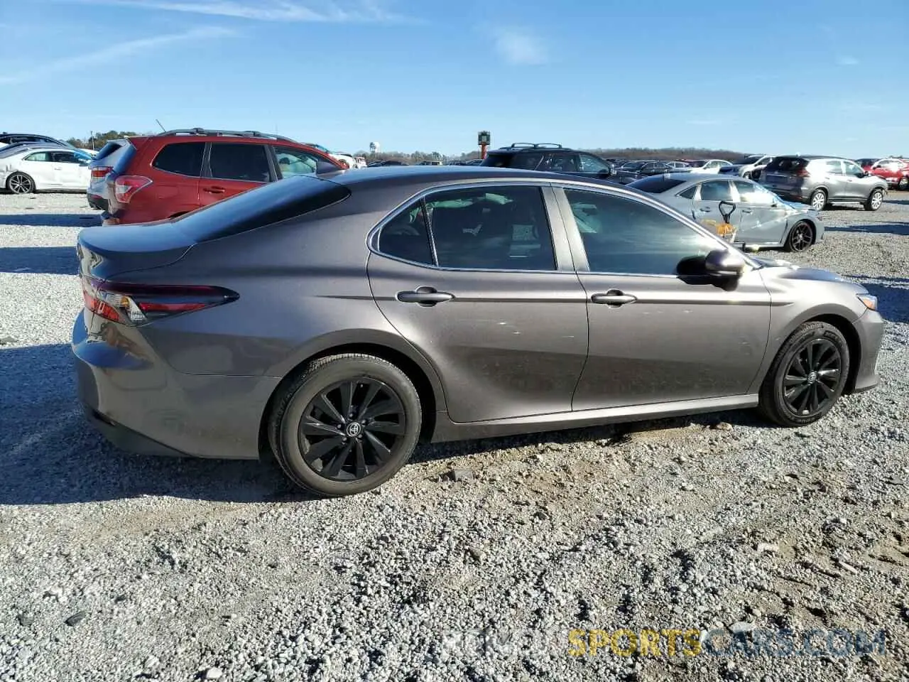 3 fotografías del automóvil dañado 4T1C11AKXPU721926 TOYOTA CAMRY 2023