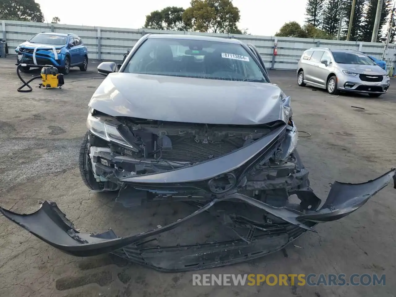 5 fotografías del automóvil dañado 4T1C11AKXPU741531 TOYOTA CAMRY 2023