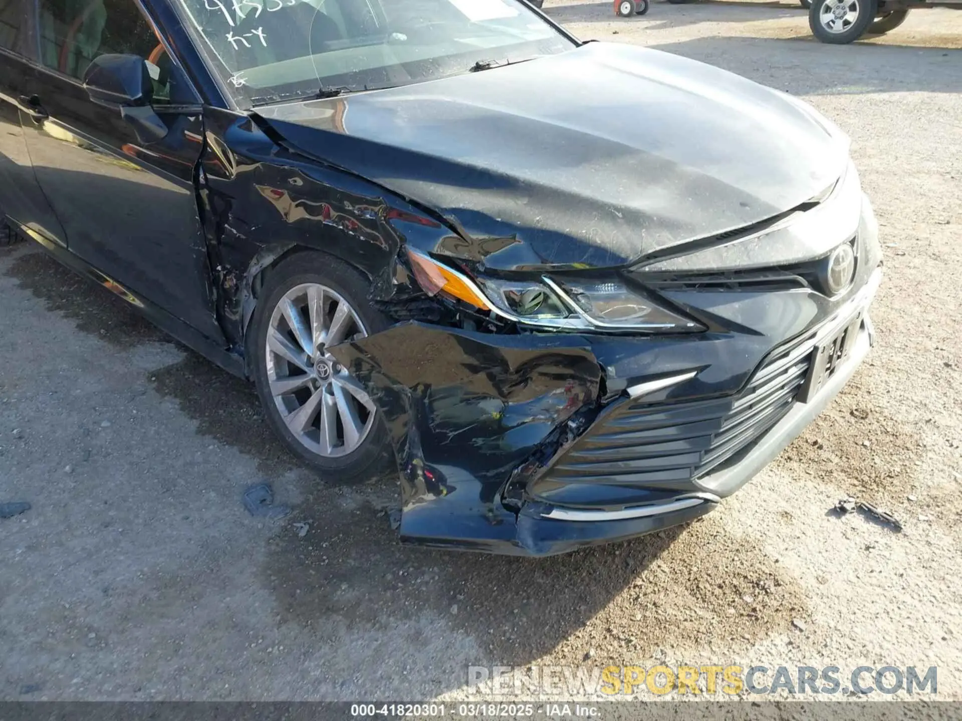 12 fotografías del automóvil dañado 4T1C11AKXPU767899 TOYOTA CAMRY 2023