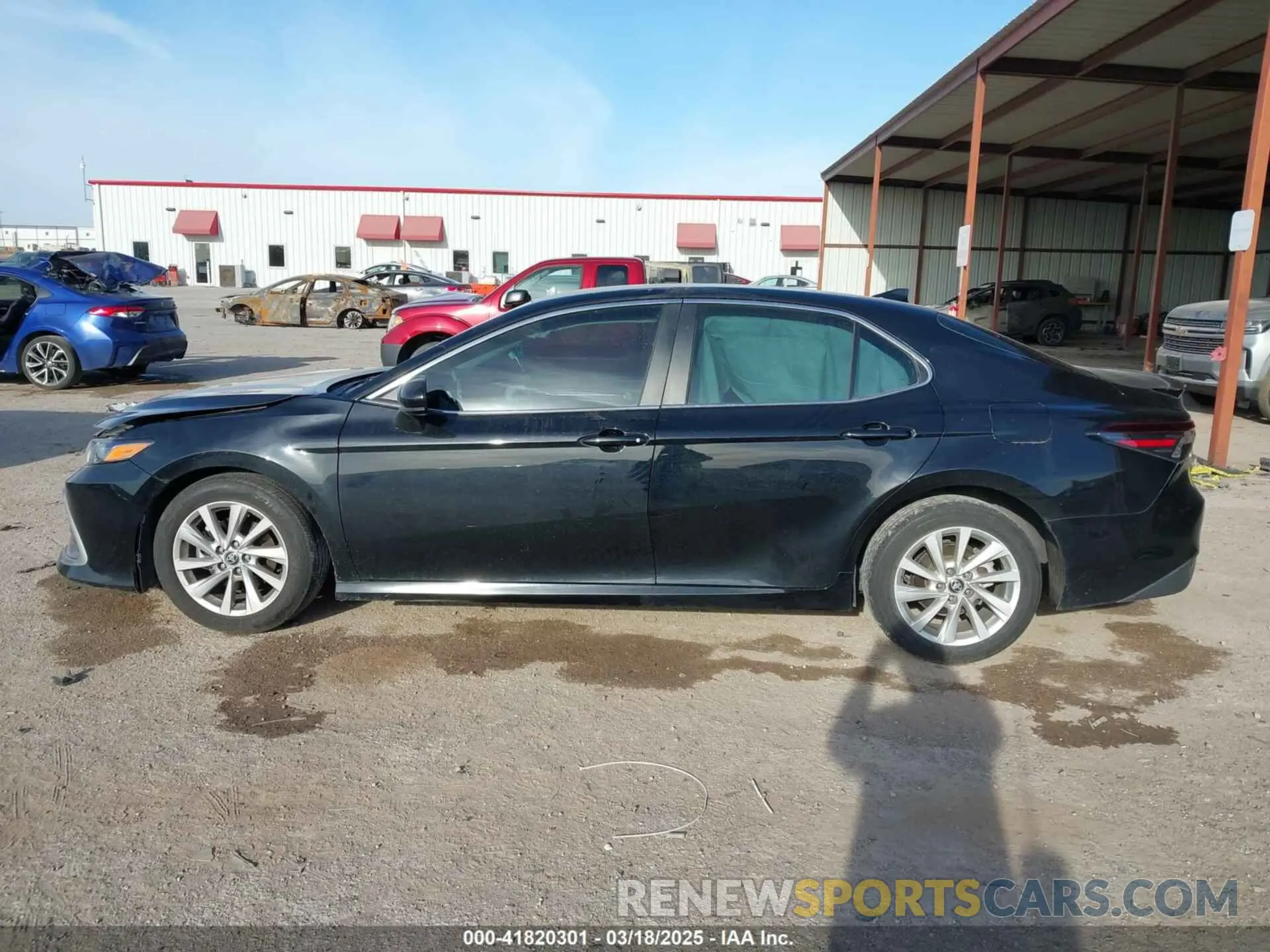 15 fotografías del automóvil dañado 4T1C11AKXPU767899 TOYOTA CAMRY 2023