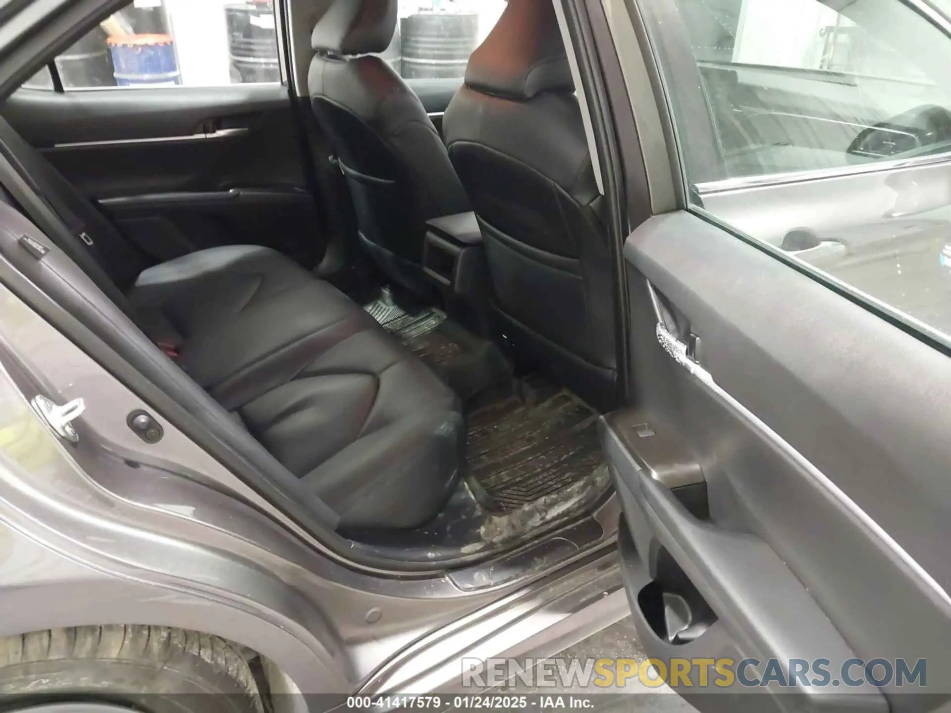 8 fotografías del automóvil dañado 4T1C11AKXPU816700 TOYOTA CAMRY 2023