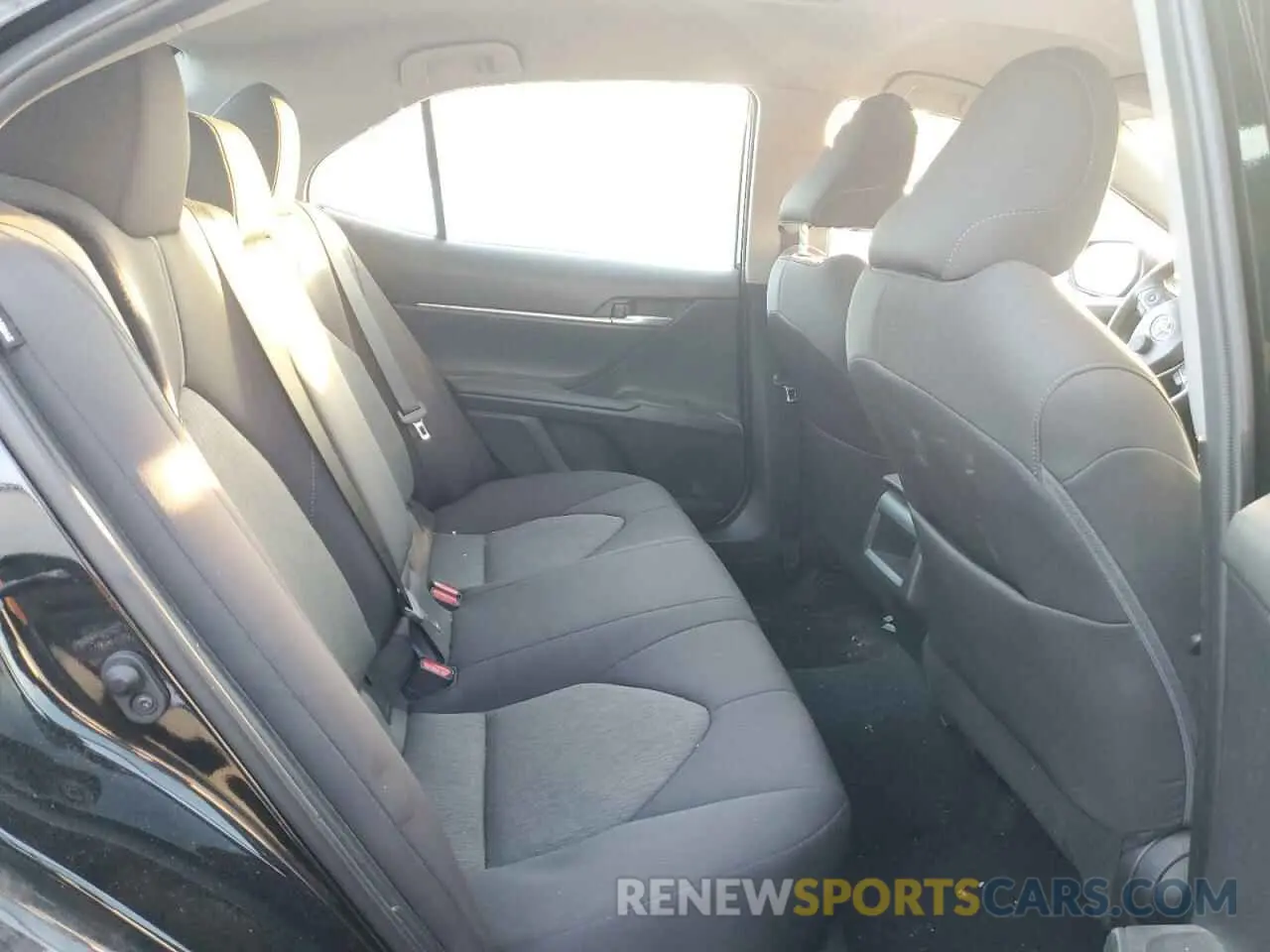 10 fotografías del automóvil dañado 4T1C11AKXPU827096 TOYOTA CAMRY 2023