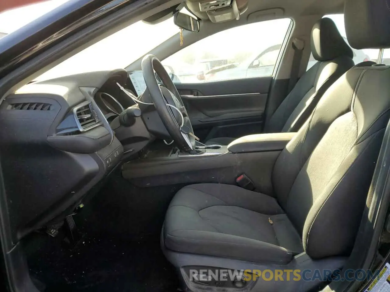 7 fotografías del automóvil dañado 4T1C11AKXPU827096 TOYOTA CAMRY 2023