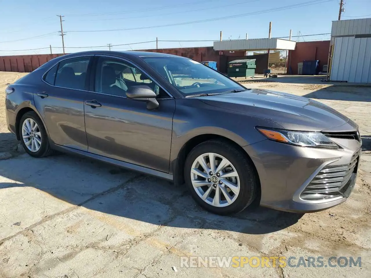 4 fotografías del automóvil dañado 4T1C11BK0PU096564 TOYOTA CAMRY 2023