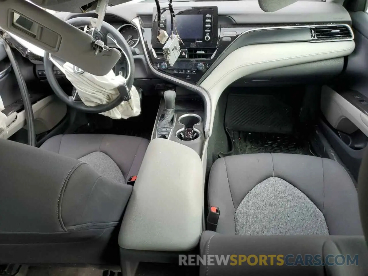 8 fotografías del automóvil dañado 4T1C11BK2PU099823 TOYOTA CAMRY 2023
