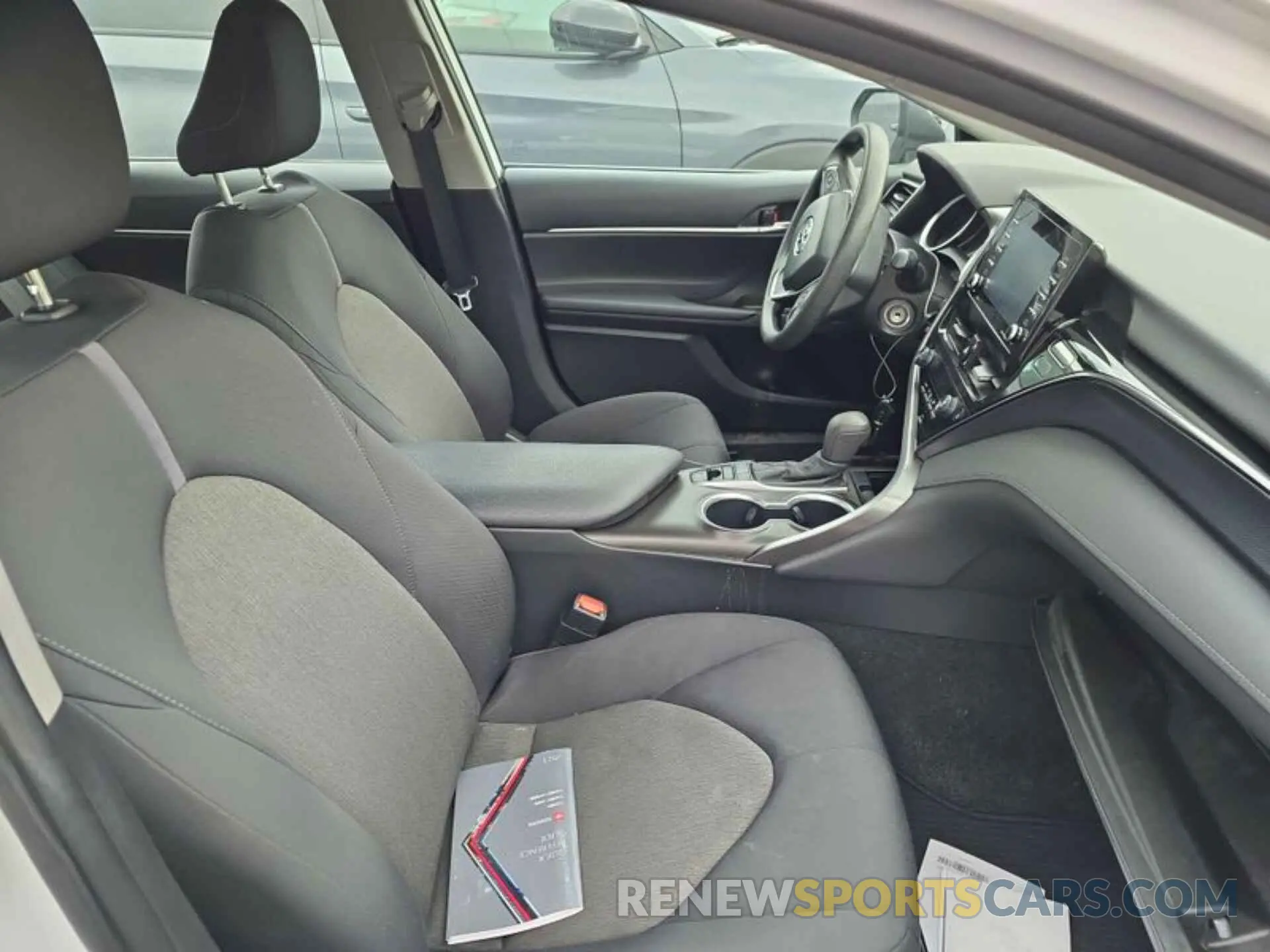 13 fotografías del automóvil dañado 4T1C11BK4PU081906 TOYOTA CAMRY 2023