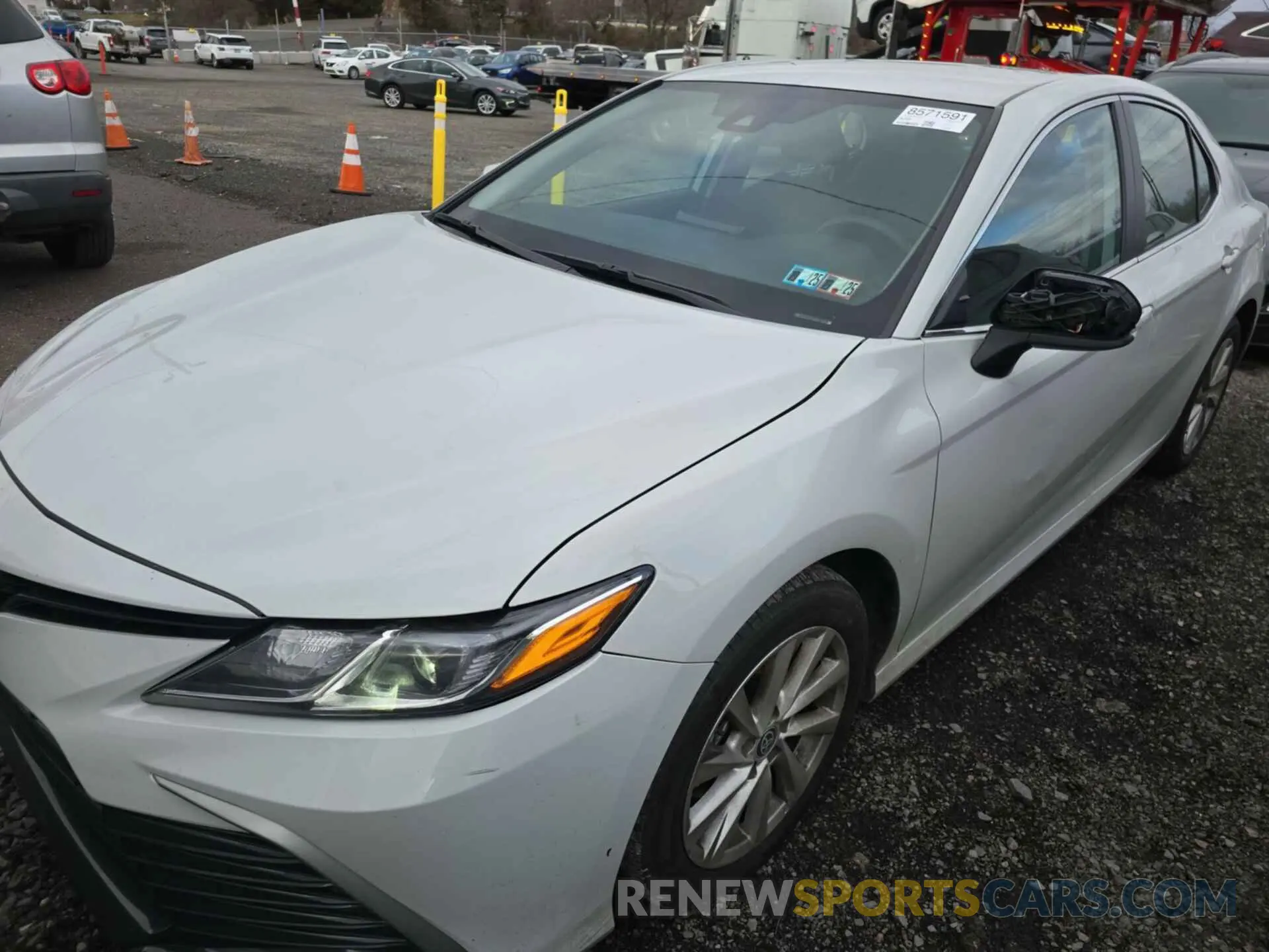6 fotografías del automóvil dañado 4T1C11BK4PU081906 TOYOTA CAMRY 2023