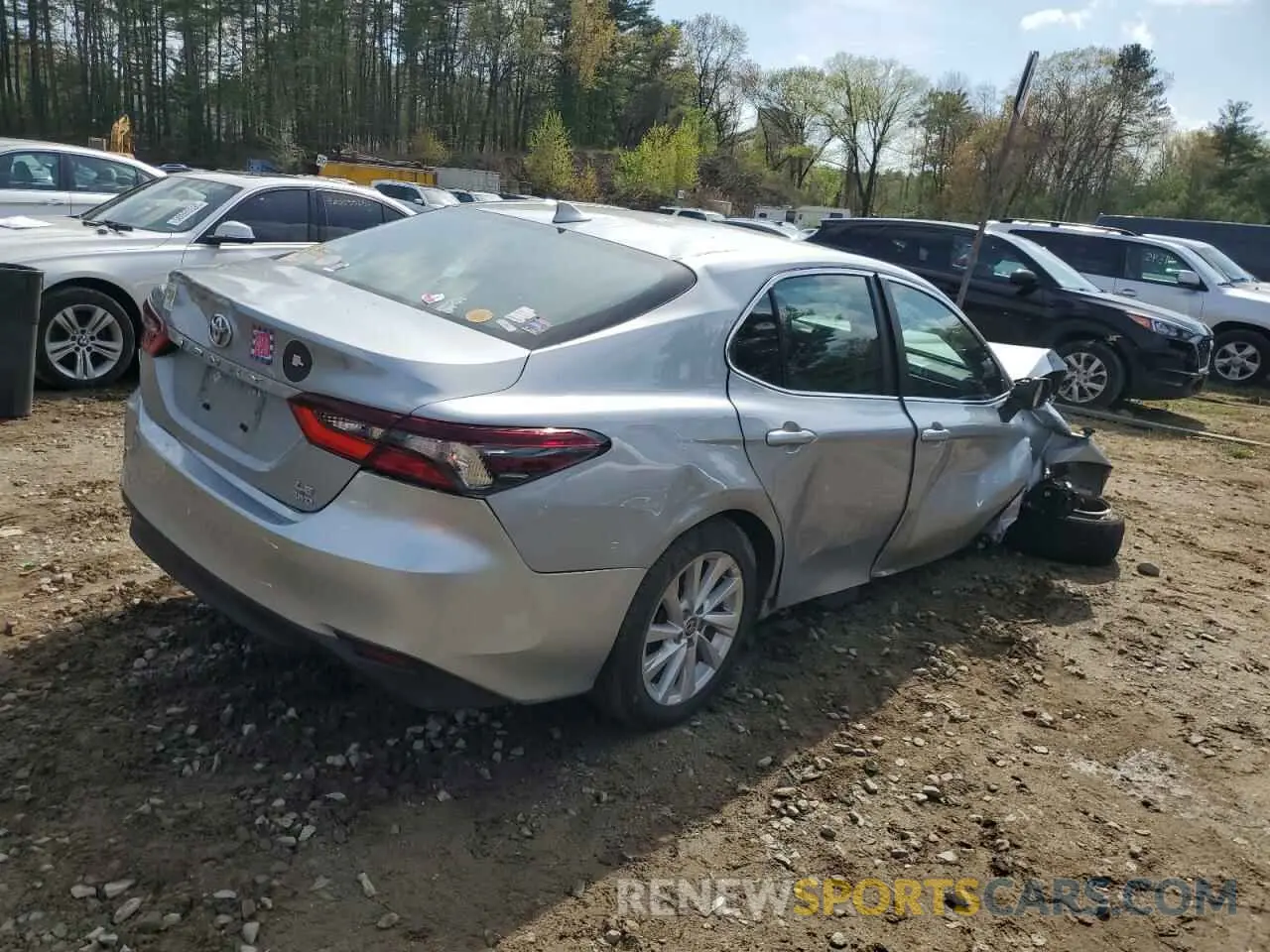 3 fotografías del automóvil dañado 4T1C11BK4PU105511 TOYOTA CAMRY 2023