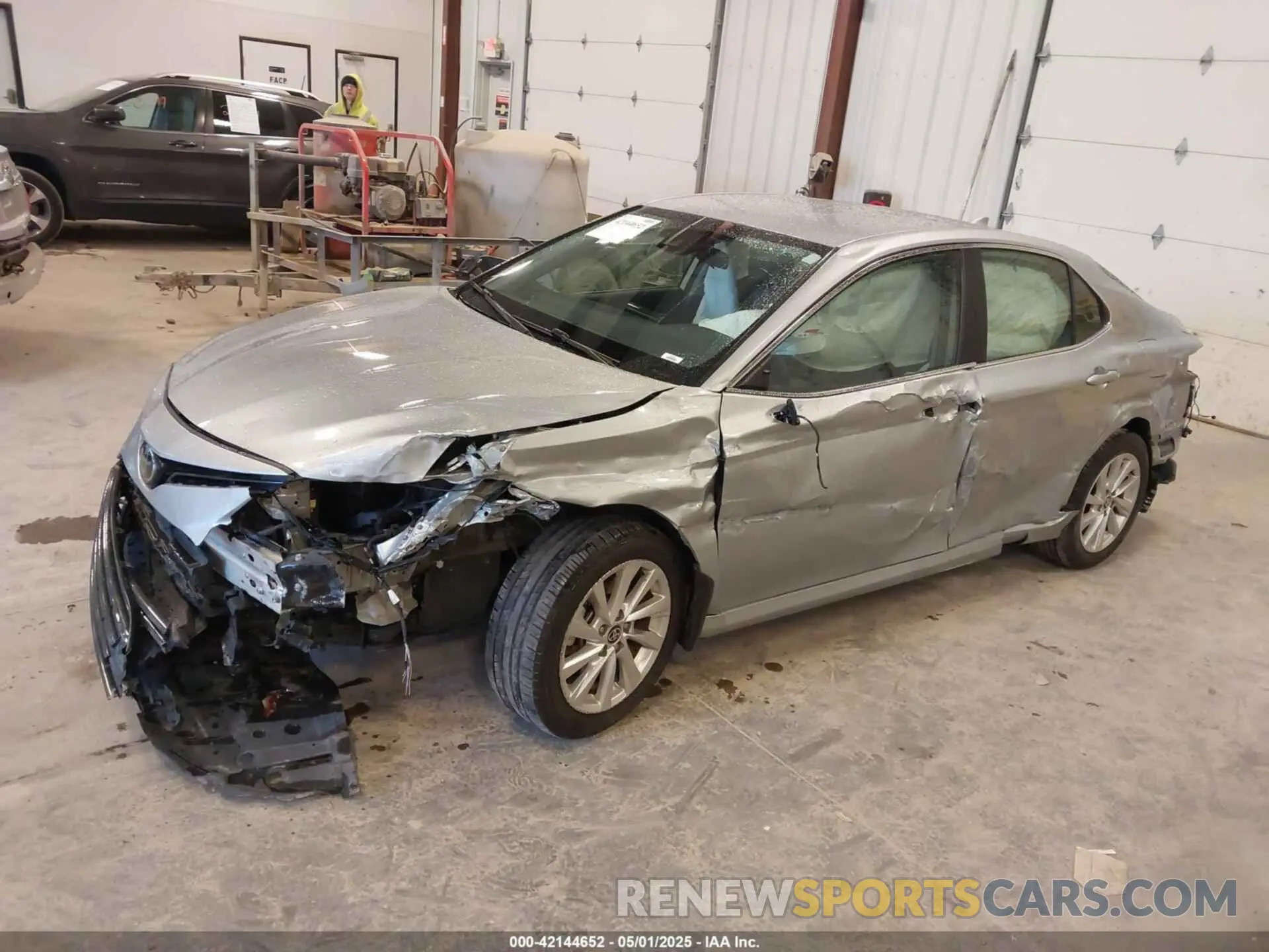 6 fotografías del automóvil dañado 4T1C11BK6PU092261 TOYOTA CAMRY 2023