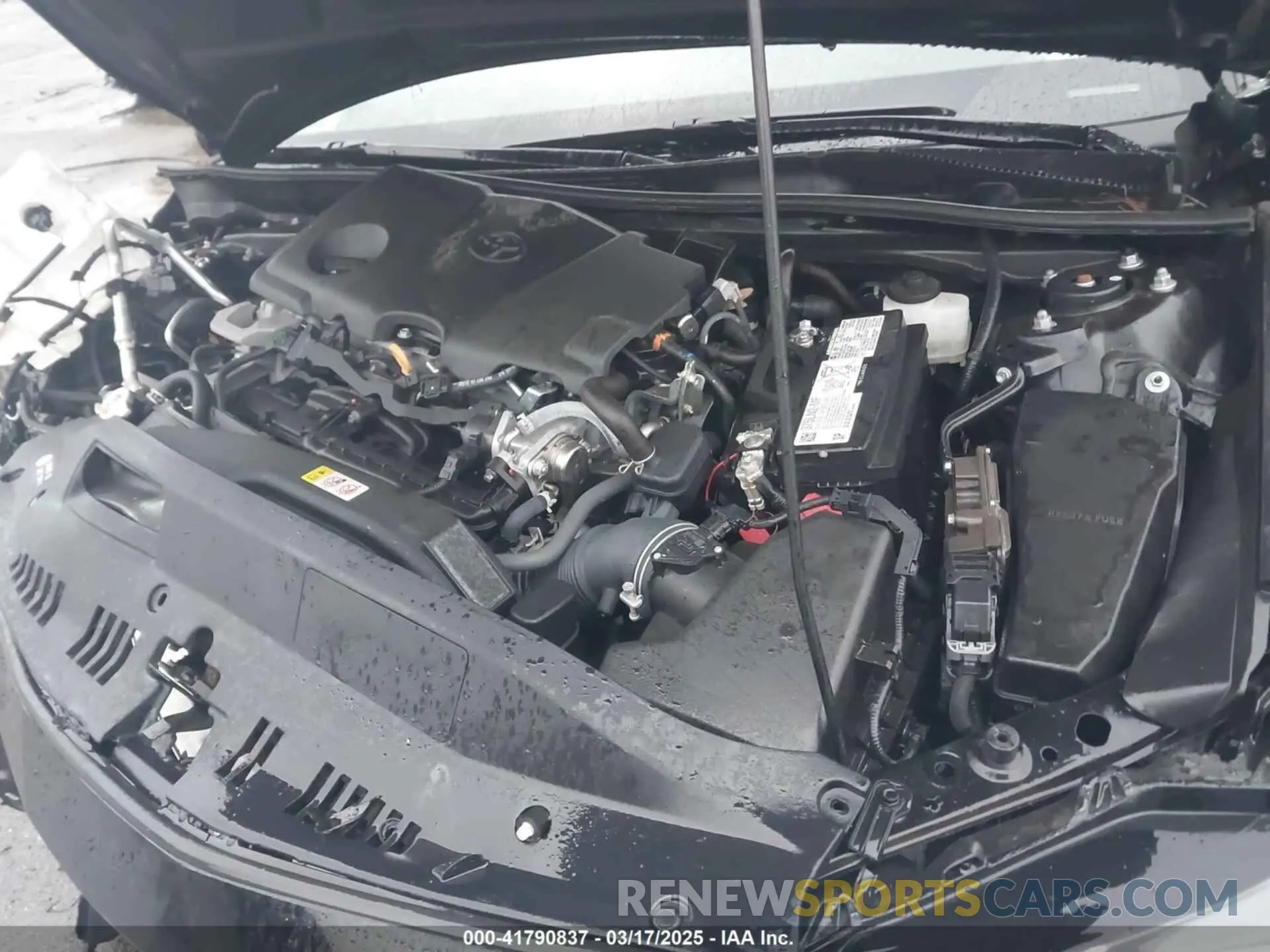 10 fotografías del automóvil dañado 4T1C11BK6PU106532 TOYOTA CAMRY 2023
