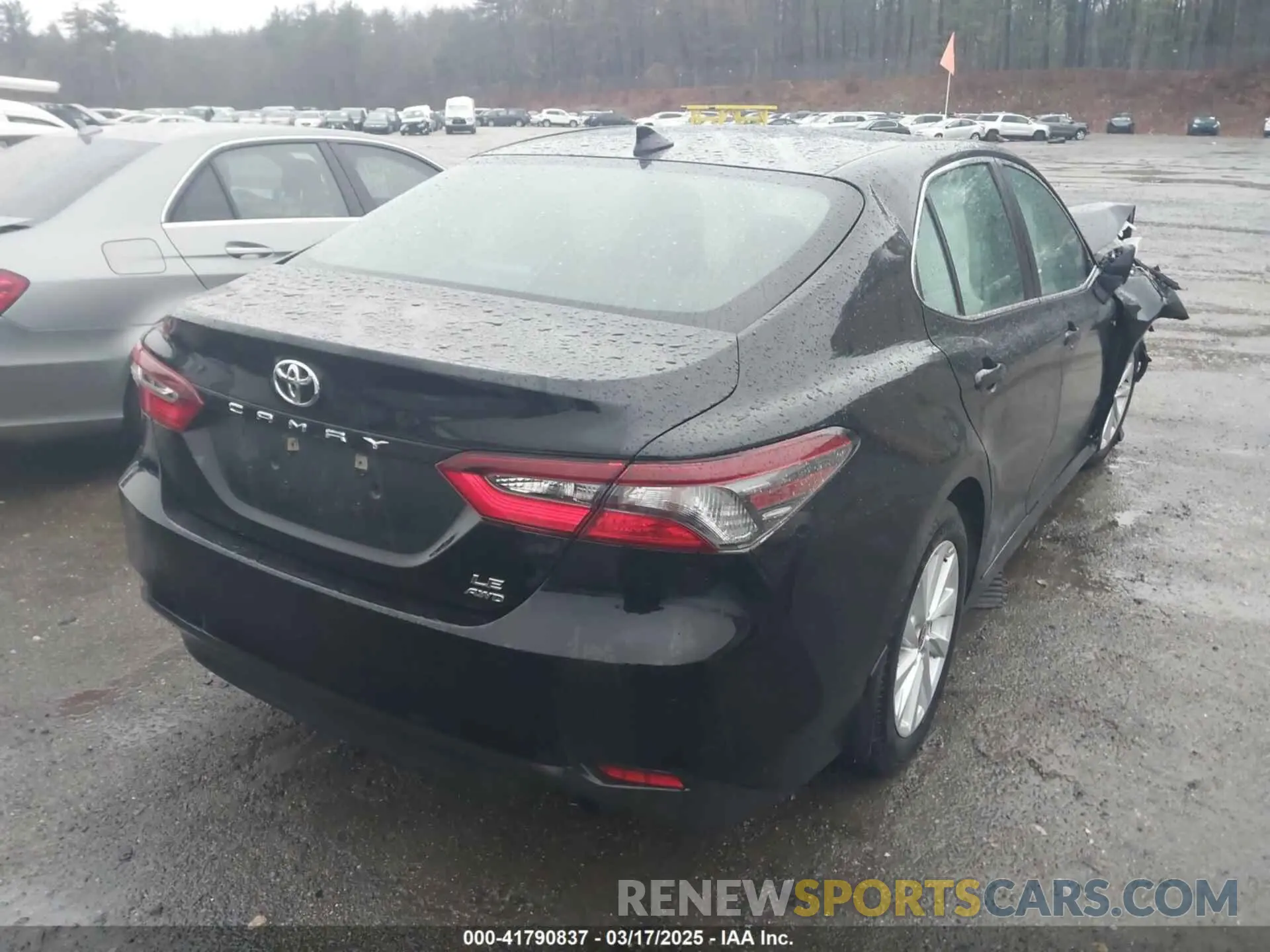 4 fotografías del automóvil dañado 4T1C11BK6PU106532 TOYOTA CAMRY 2023
