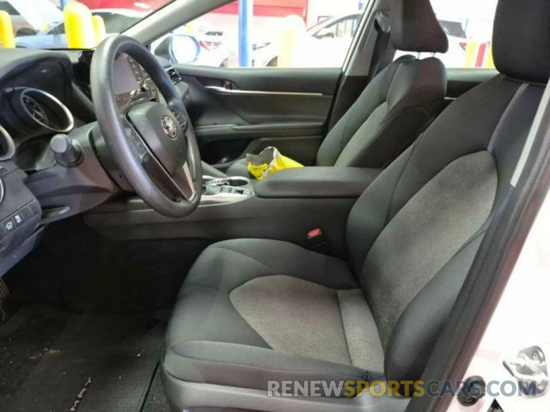 11 fotografías del automóvil dañado 4T1C31AK1PU611339 TOYOTA CAMRY 2023