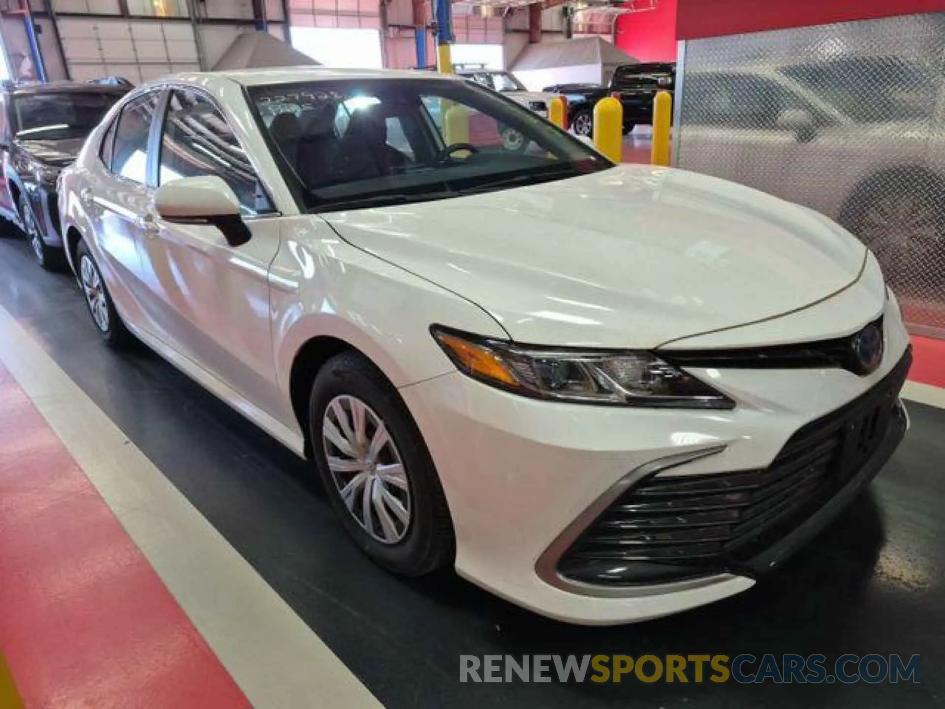 18 fotografías del automóvil dañado 4T1C31AK1PU611339 TOYOTA CAMRY 2023