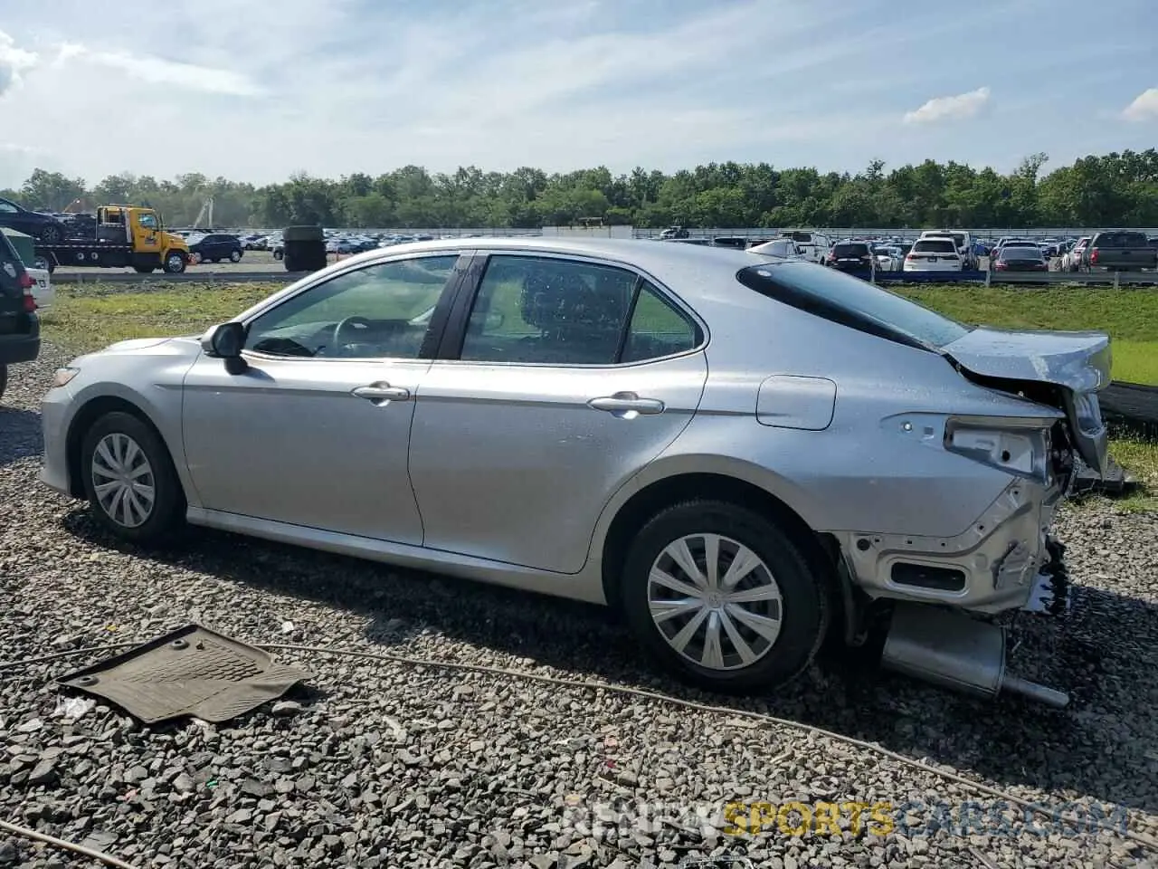 2 fotografías del automóvil dañado 4T1C31AK3PU607342 TOYOTA CAMRY 2023